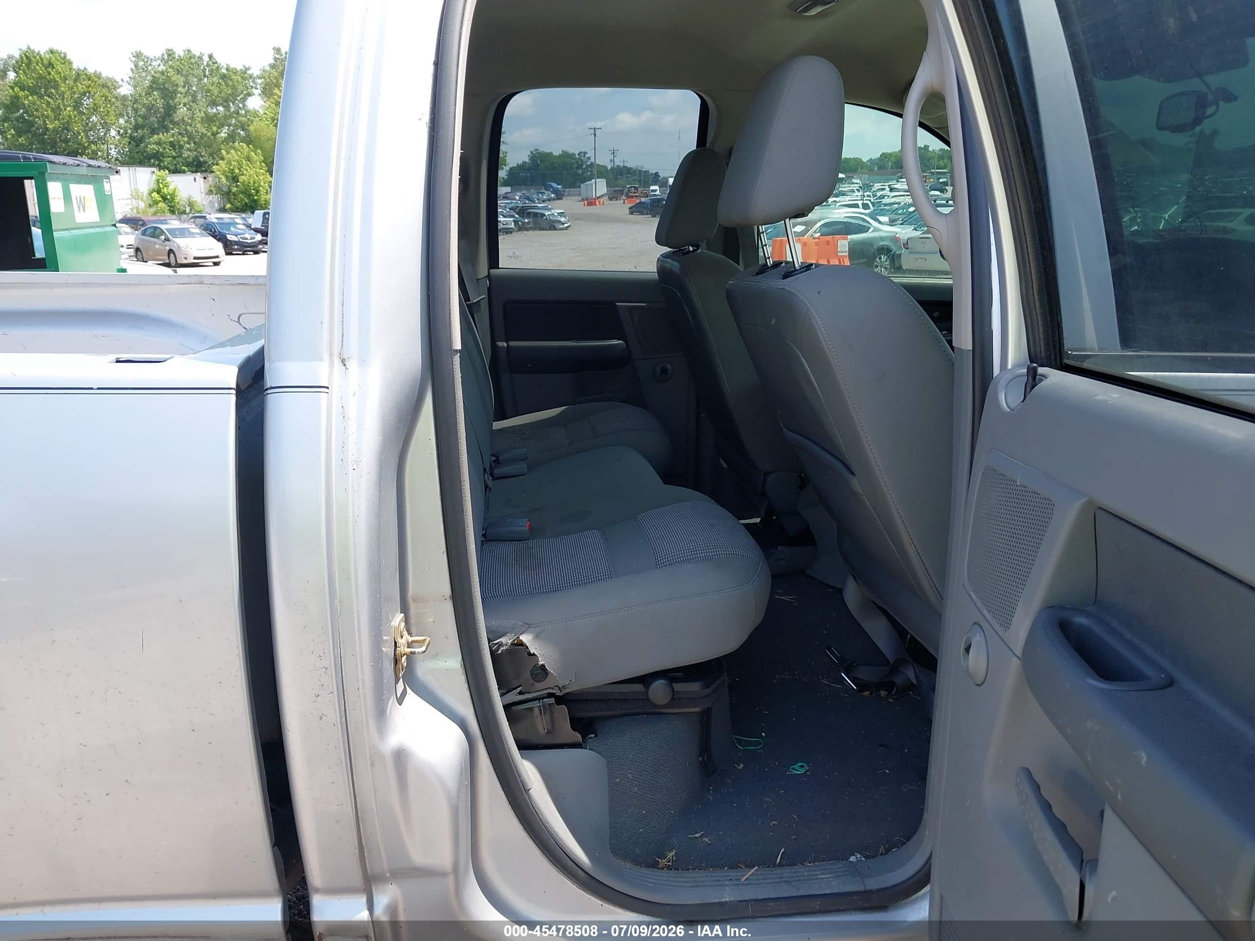 2007 Dodge Ram 1500 Slt Silver vin: 1D7HA18227J519427