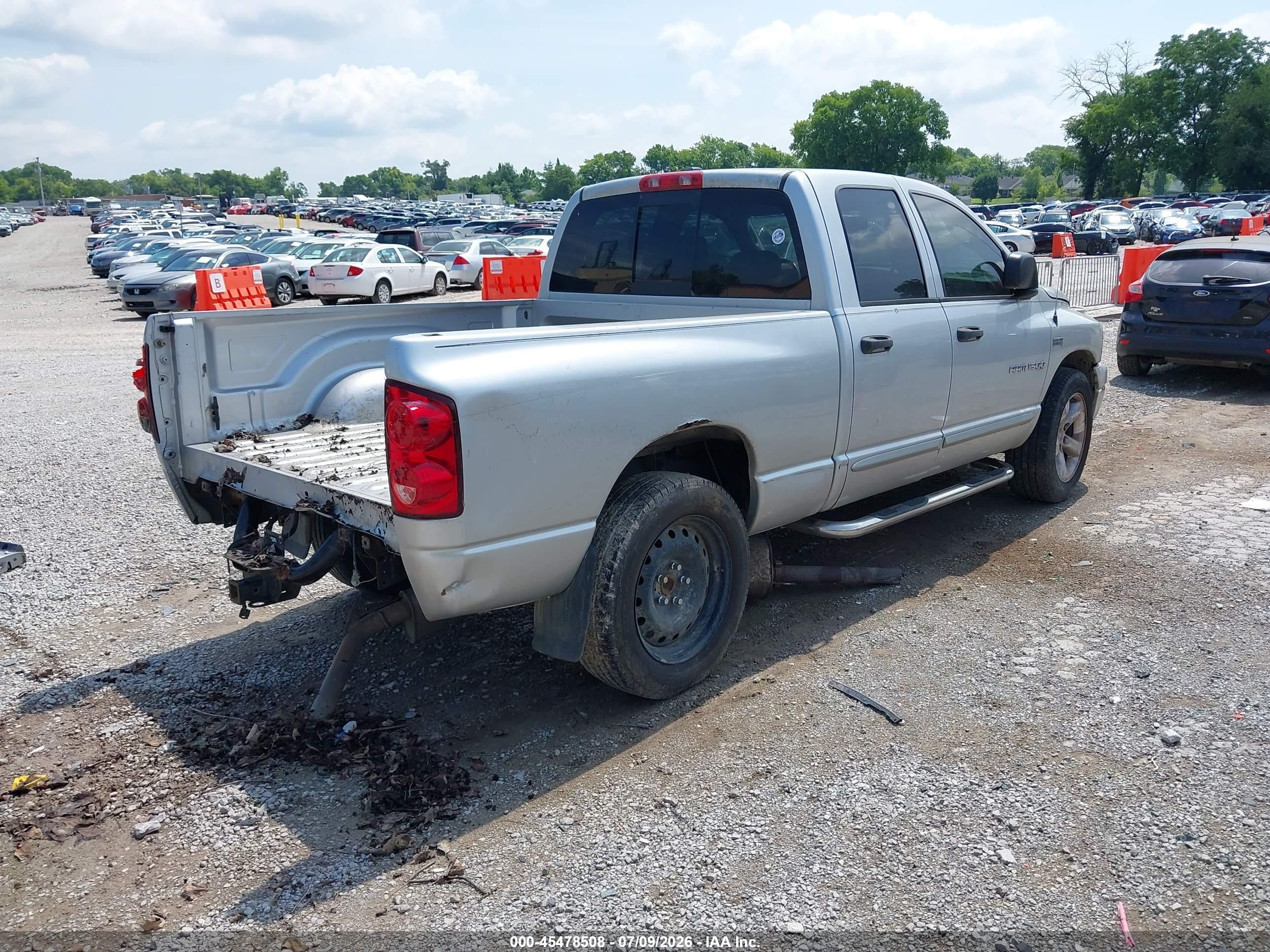 2007 Dodge Ram 1500 Slt Silver vin: 1D7HA18227J519427