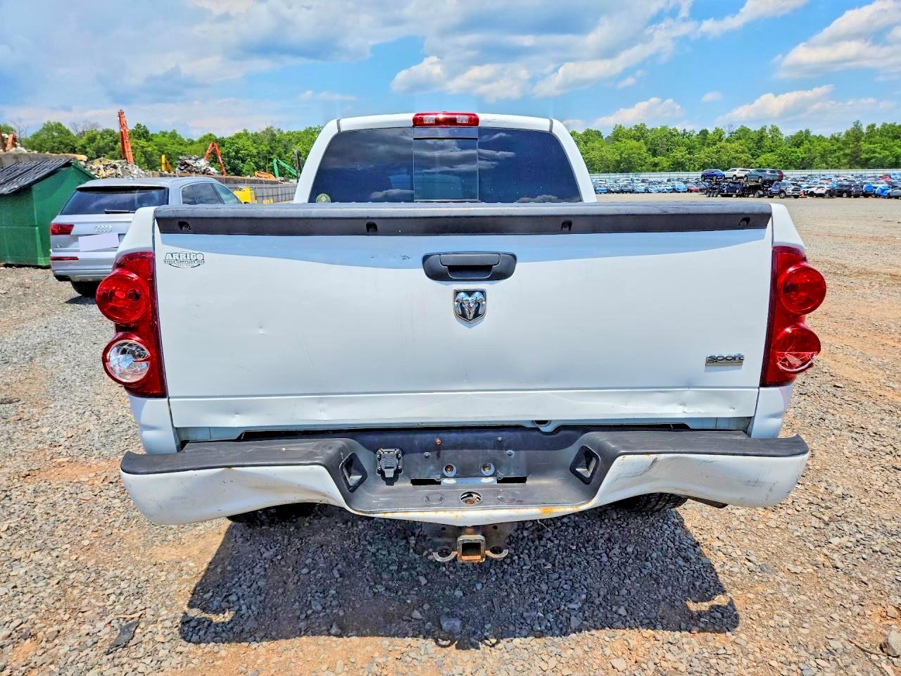 2008 Dodge Ram 1500 St White vin: 1D7HA18228S539897
