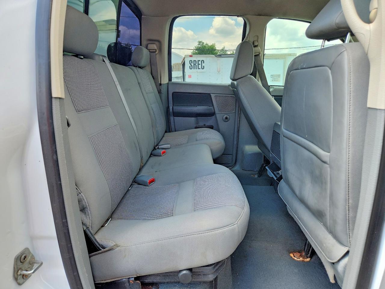 2008 Dodge Ram 1500 St White vin: 1D7HA18228S539897