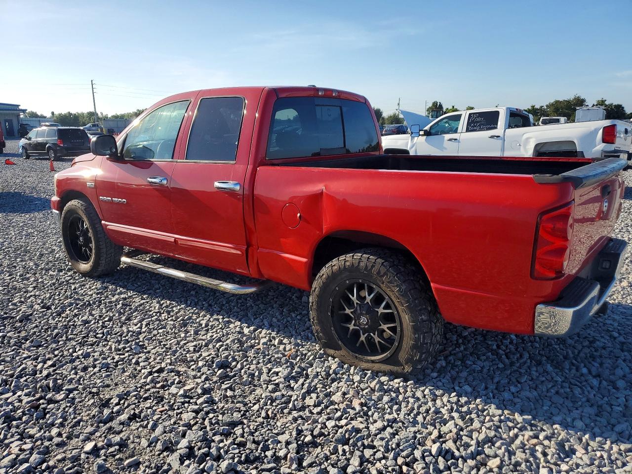 2007 Dodge Ram 1500 St Red vin: 1D7HA18237J571343
