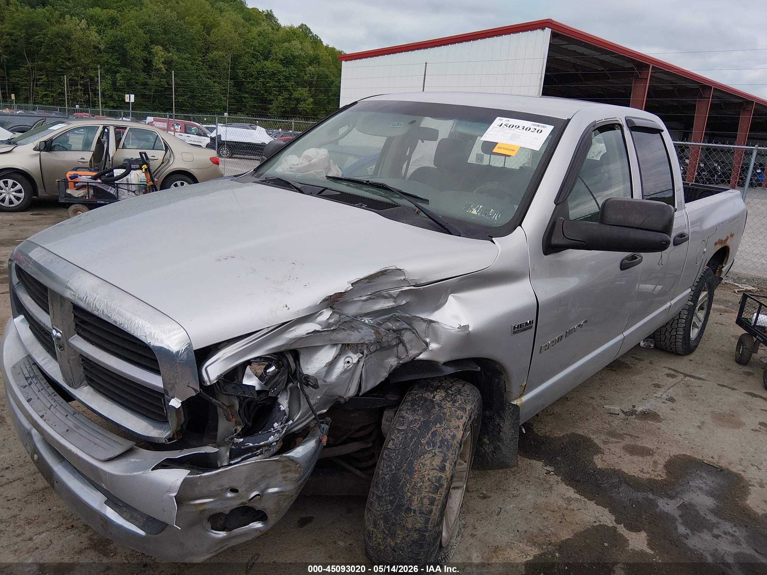 2006 Dodge Ram 1500 Slt Серебряный vin: 1D7HA18246J152089