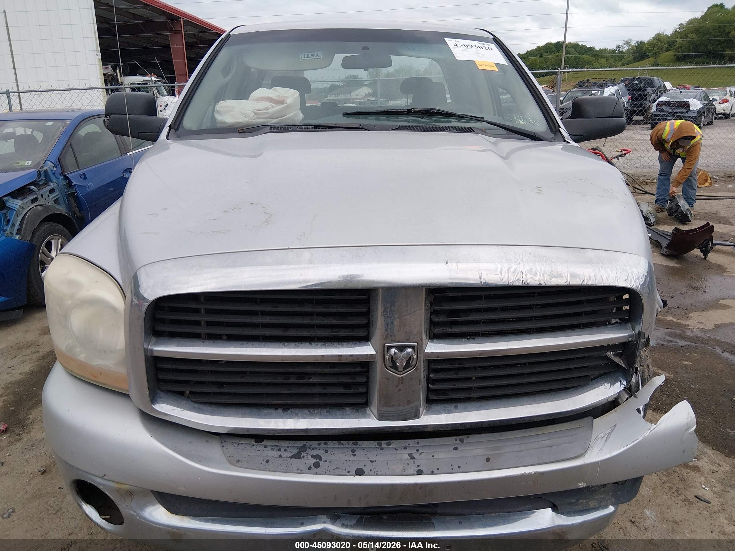 2006 Dodge Ram 1500 Slt Серебряный vin: 1D7HA18246J152089