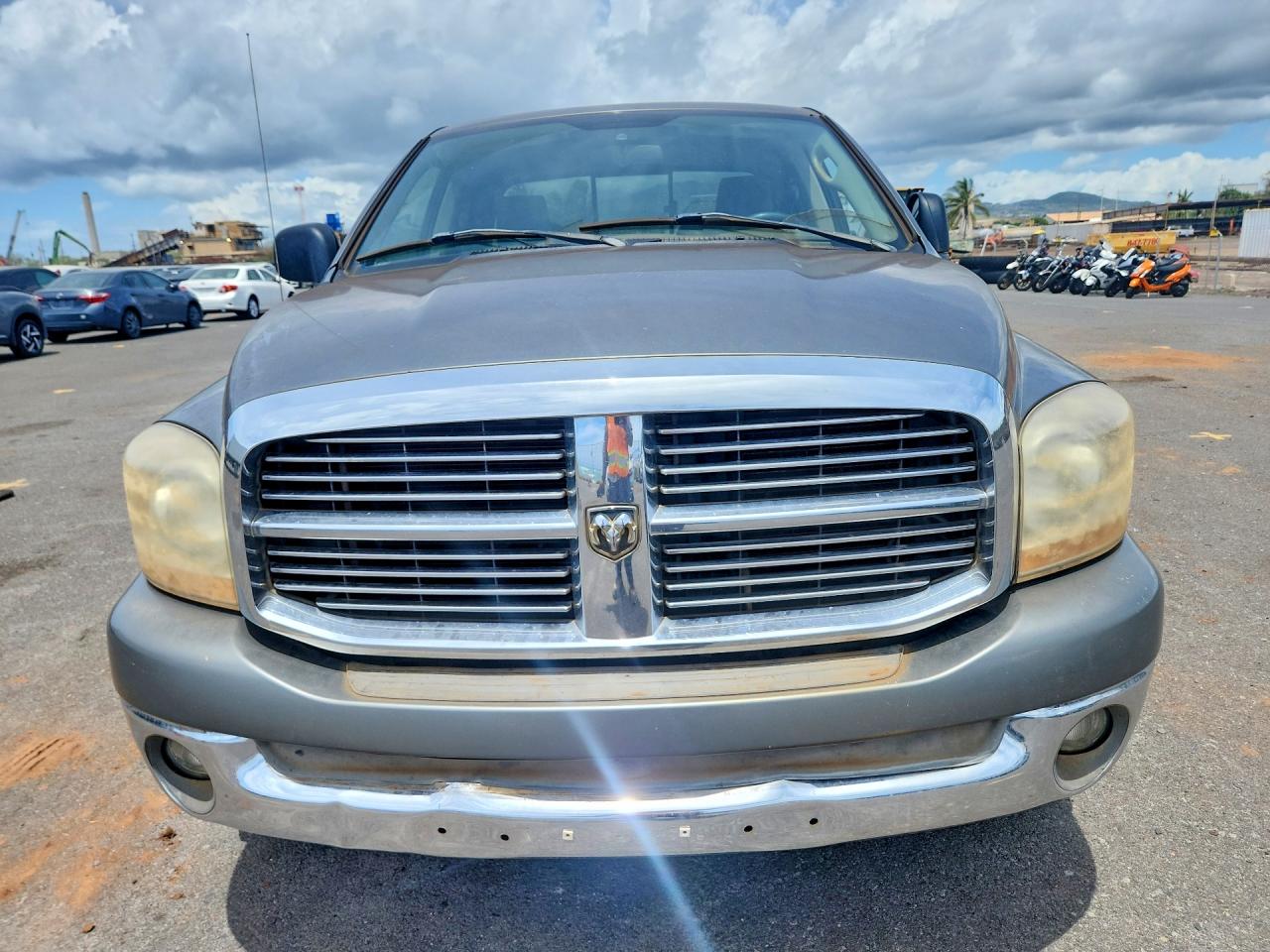 2006 Dodge Ram 1500 St Серый vin: 1D7HA18246S597829