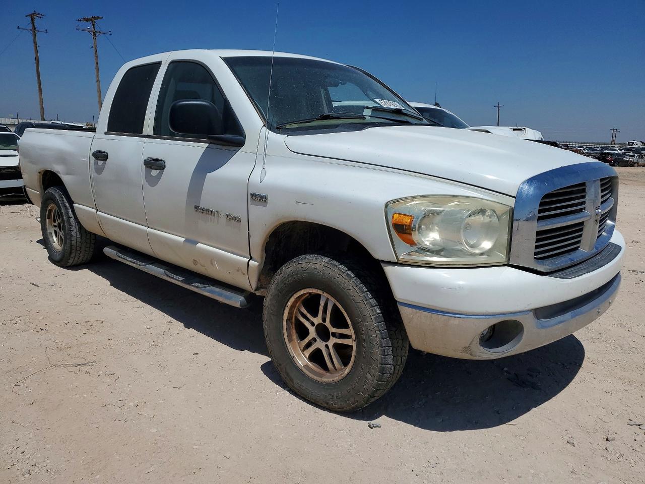 2007 Dodge 1500 White vin: 1D7HA18247S272597