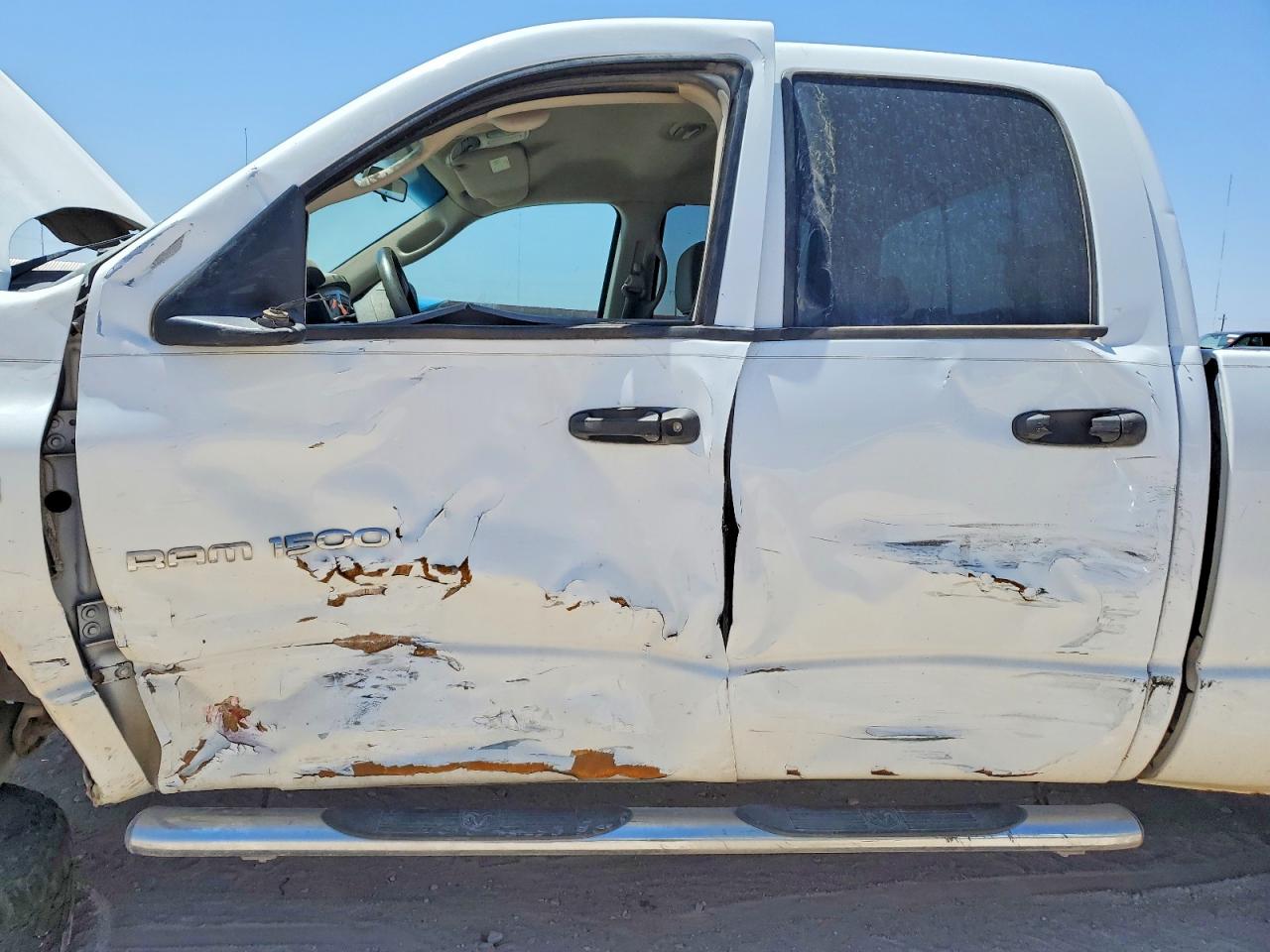 2007 Dodge 1500 White vin: 1D7HA18247S272597