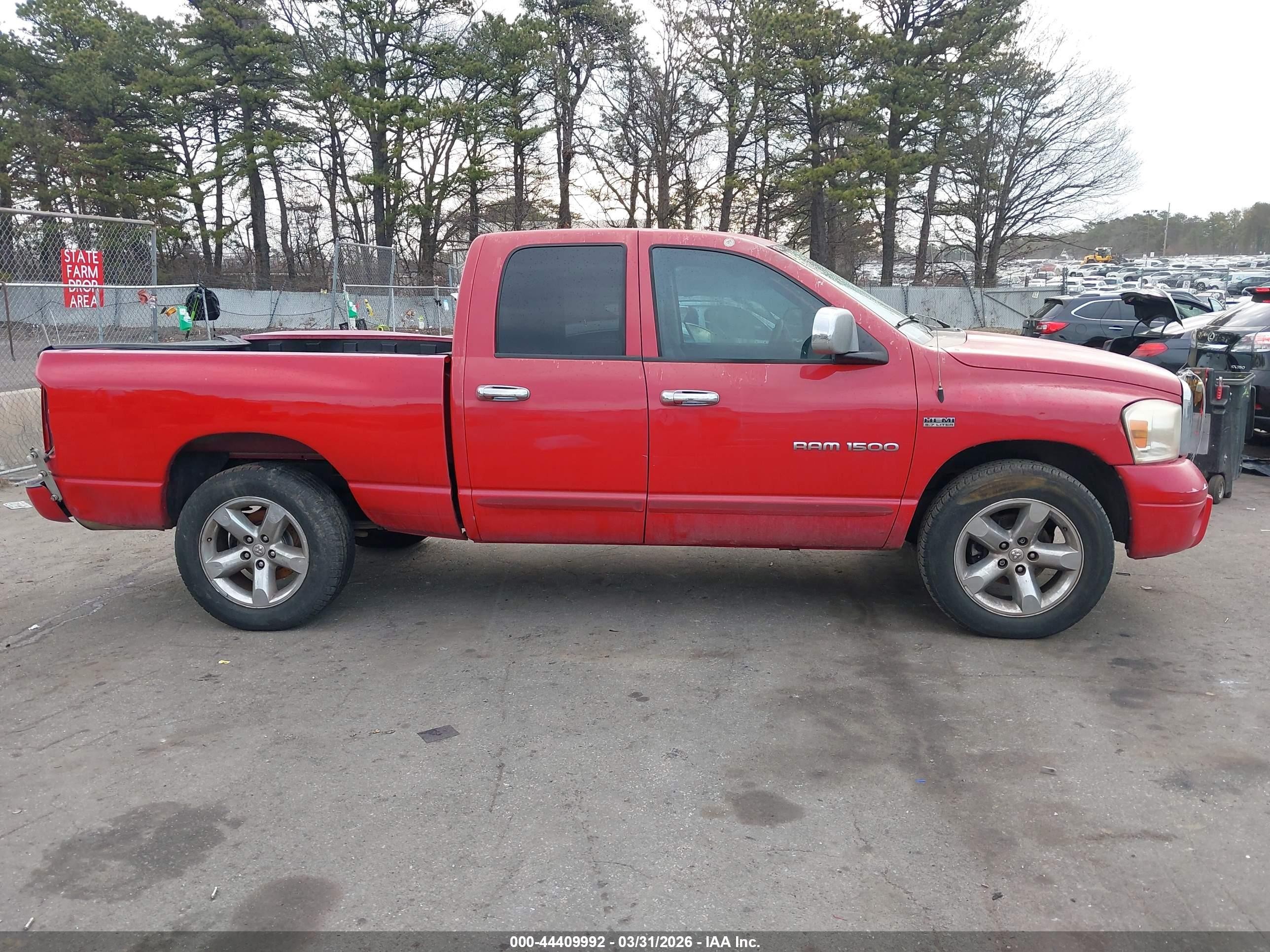 2006 Dodge Ram 1500 Slt Red vin: 1D7HA18256S609177
