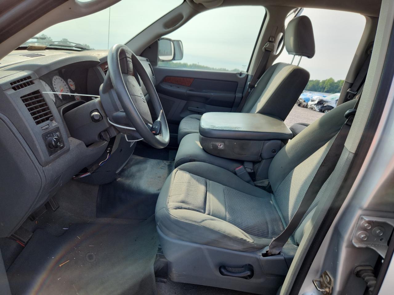 2006 Dodge Ram 1500 St Silver vin: 1D7HA18256S658783