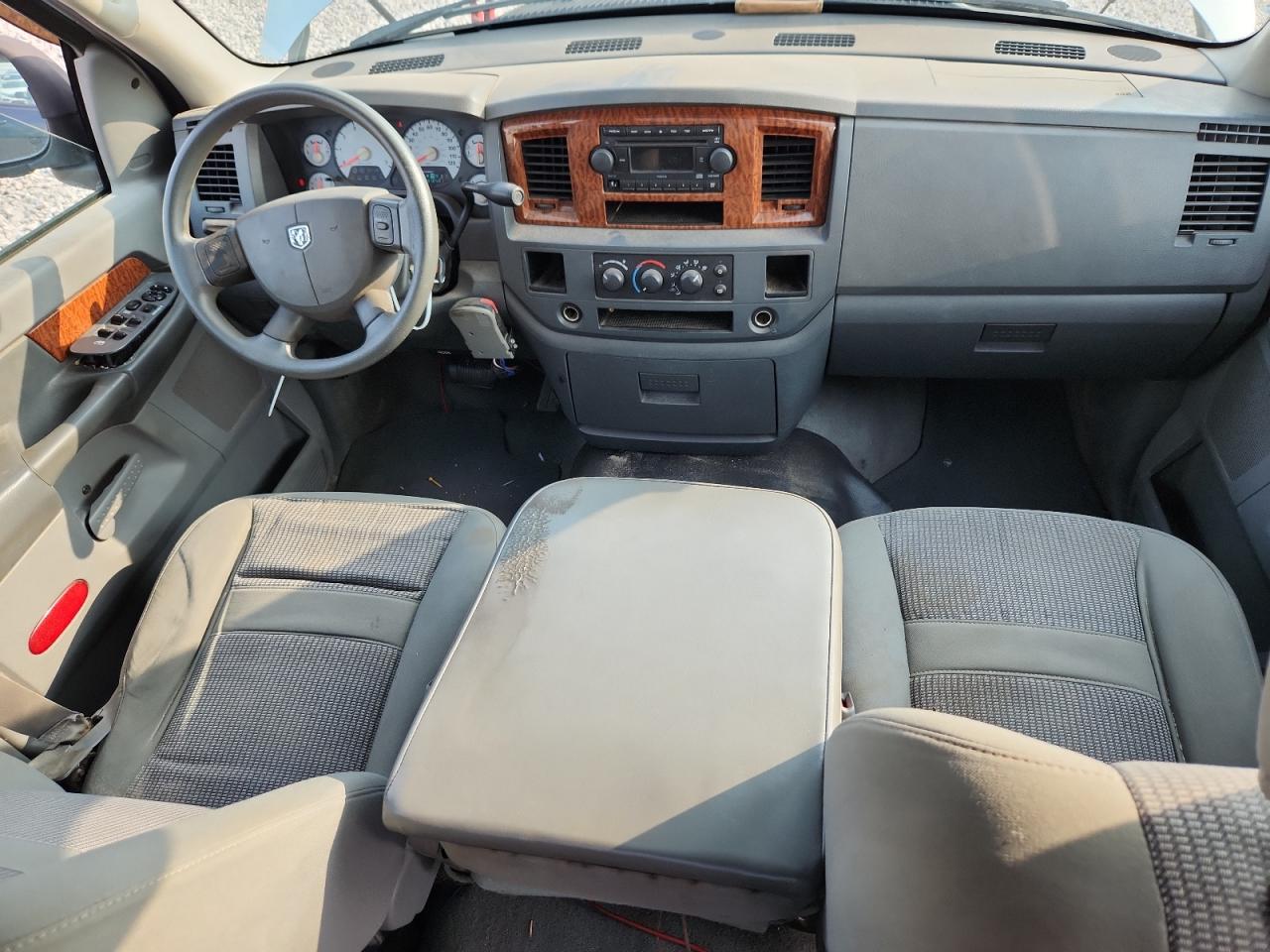 2006 Dodge Ram 1500 St Silver vin: 1D7HA18256S658783