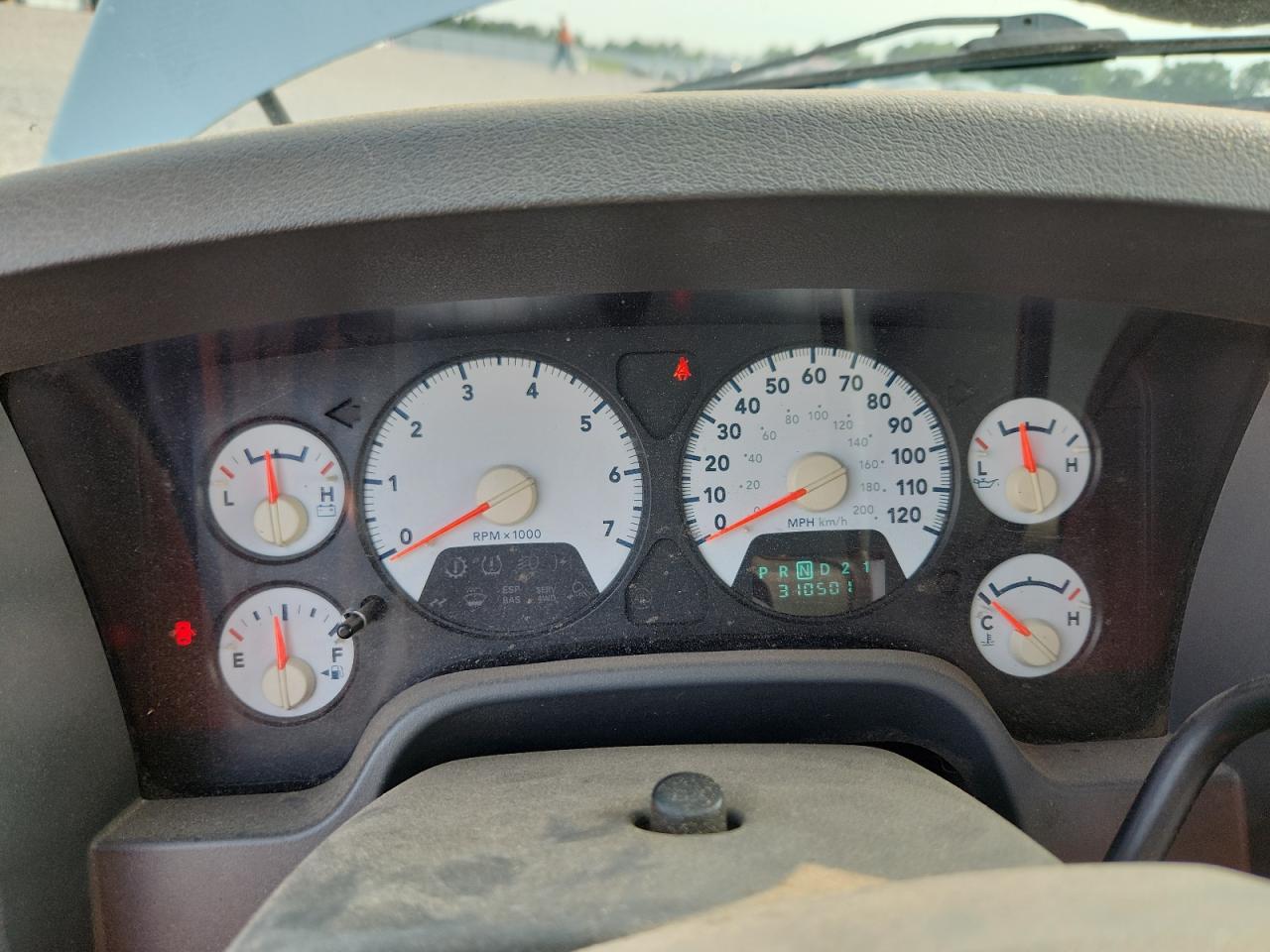 2006 Dodge Ram 1500 St Silver vin: 1D7HA18256S658783