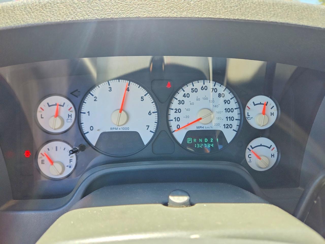 2006 Dodge Ram 1500 St Red vin: 1D7HA18266S661384