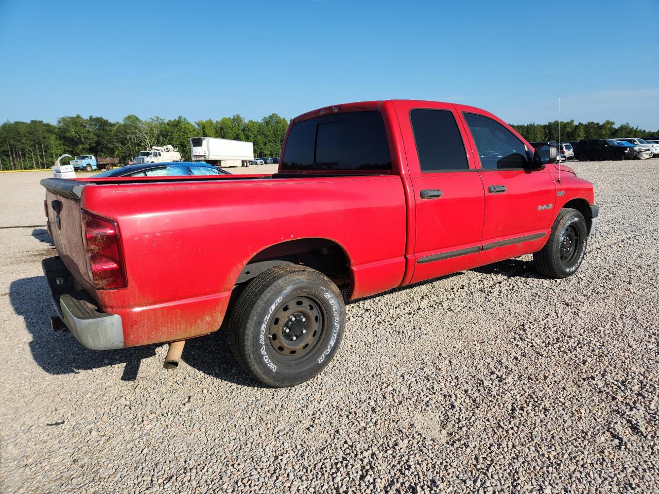 2008 Dodge Ram 1500 St Red vin: 1D7HA18268J227863