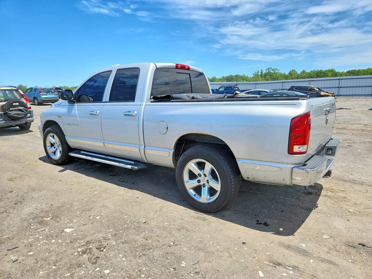 2006 Dodge Ram 1500 St Silver vin: 1D7HA18276S518993