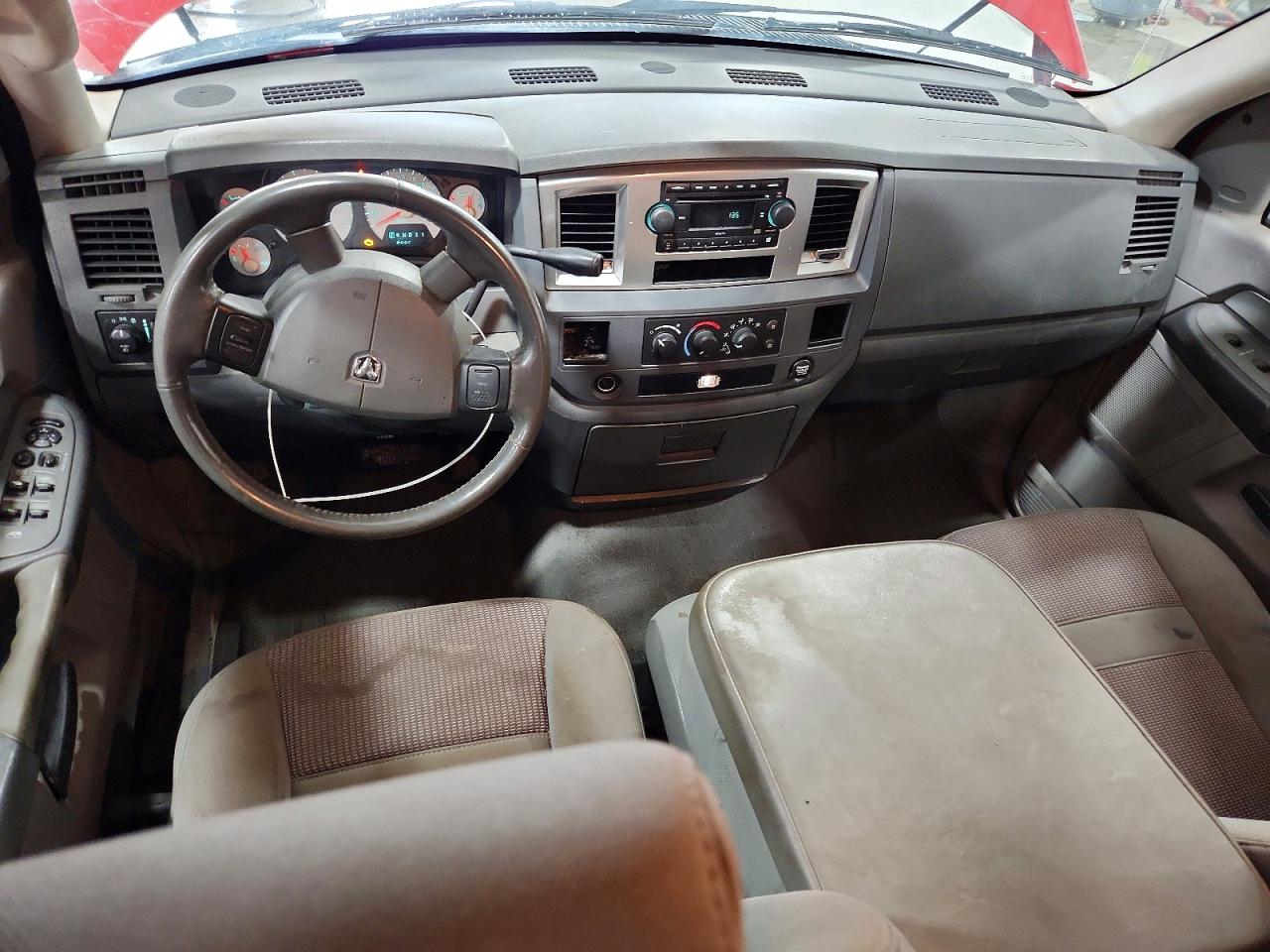 2007 Dodge Ram 1500 St Красный vin: 1D7HA18277J635447