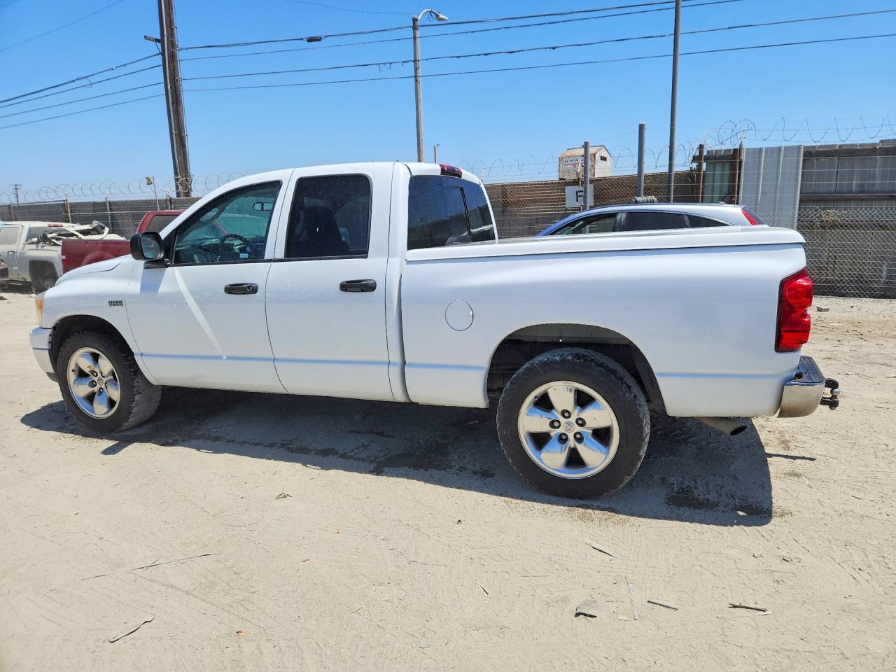 2008 Dodge Ram 1500 St Белый vin: 1D7HA18278S586097