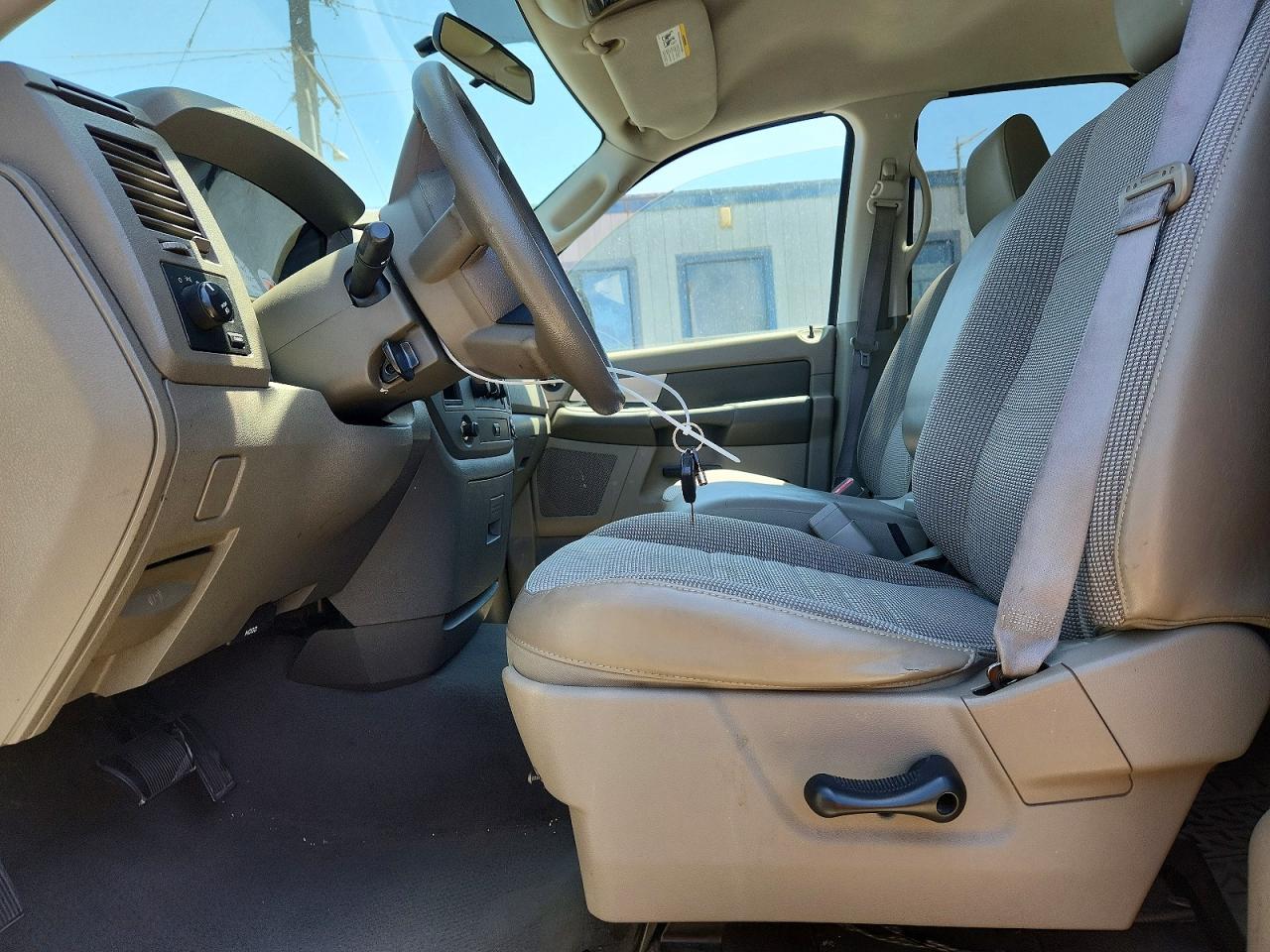 2008 Dodge Ram 1500 St Белый vin: 1D7HA18278S586097