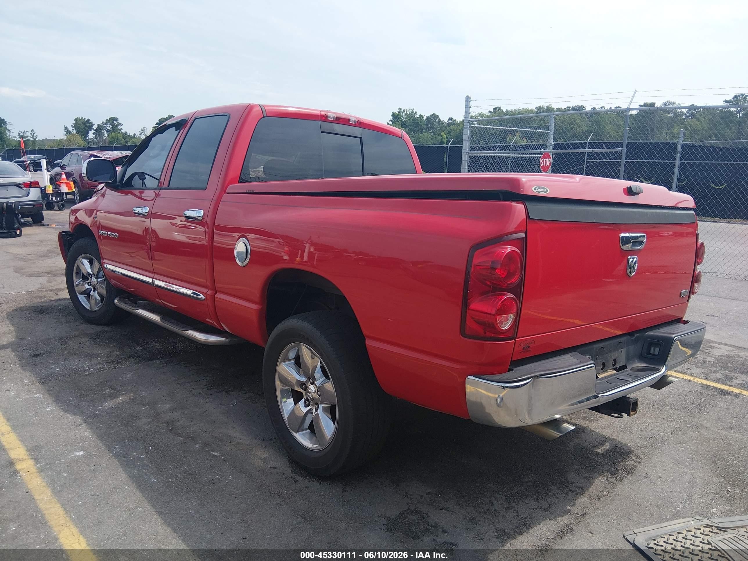2007 Dodge Ram 1500 Laramie Red vin: 1D7HA18297J533437