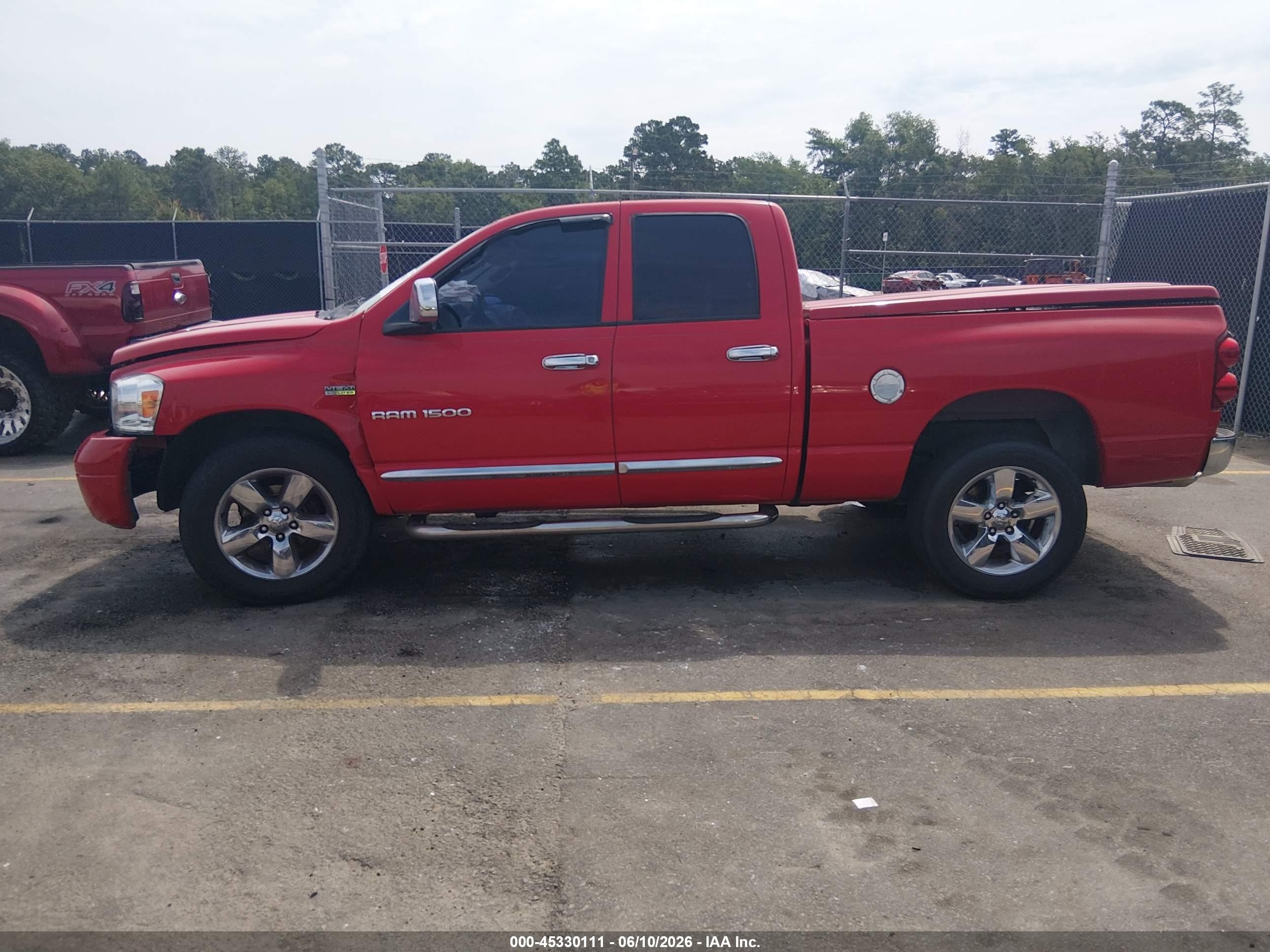 2007 Dodge Ram 1500 Laramie Red vin: 1D7HA18297J533437