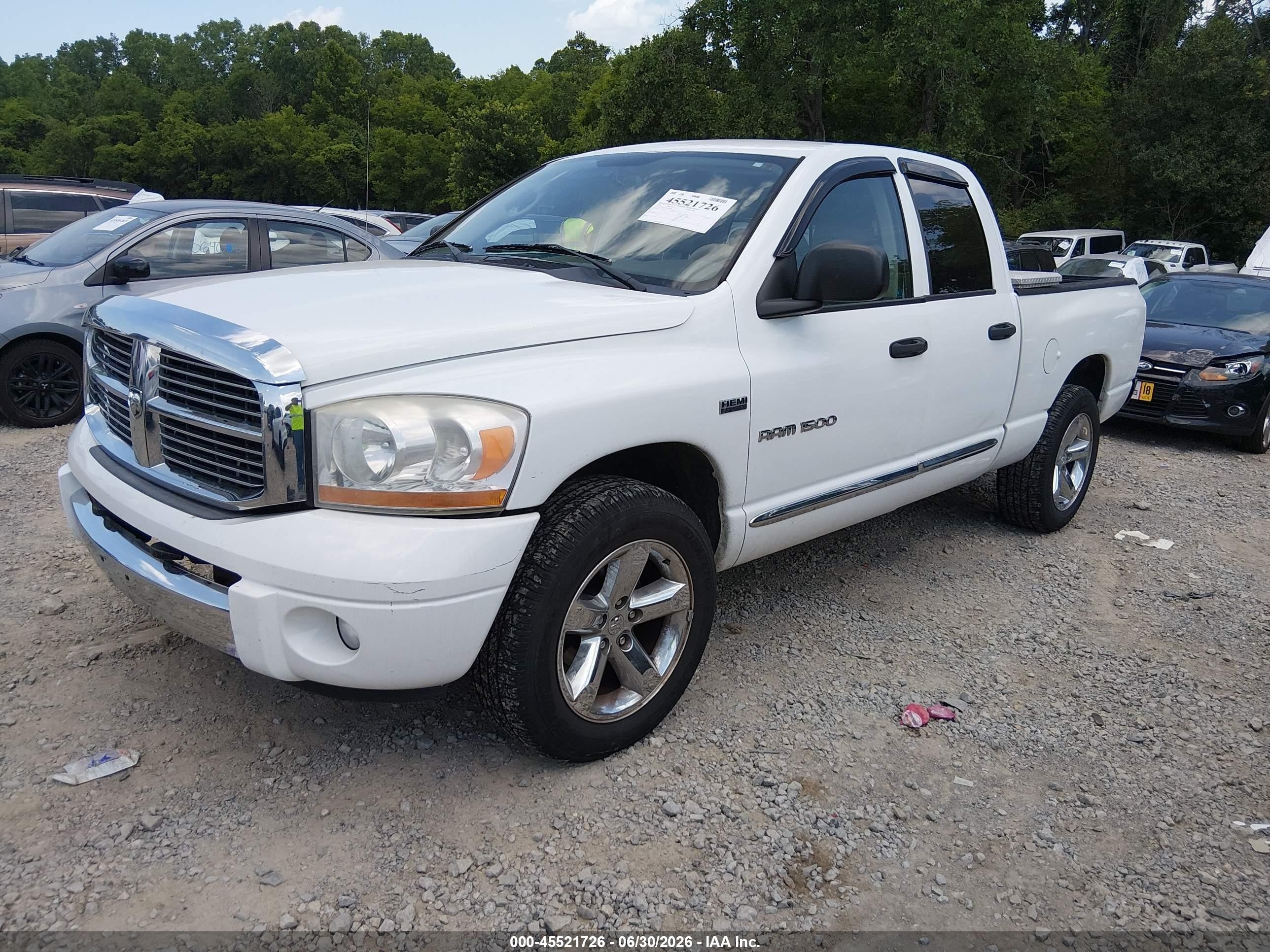 2006 Dodge Ram 1500 Laramie White vin: 1D7HA182X6J106878