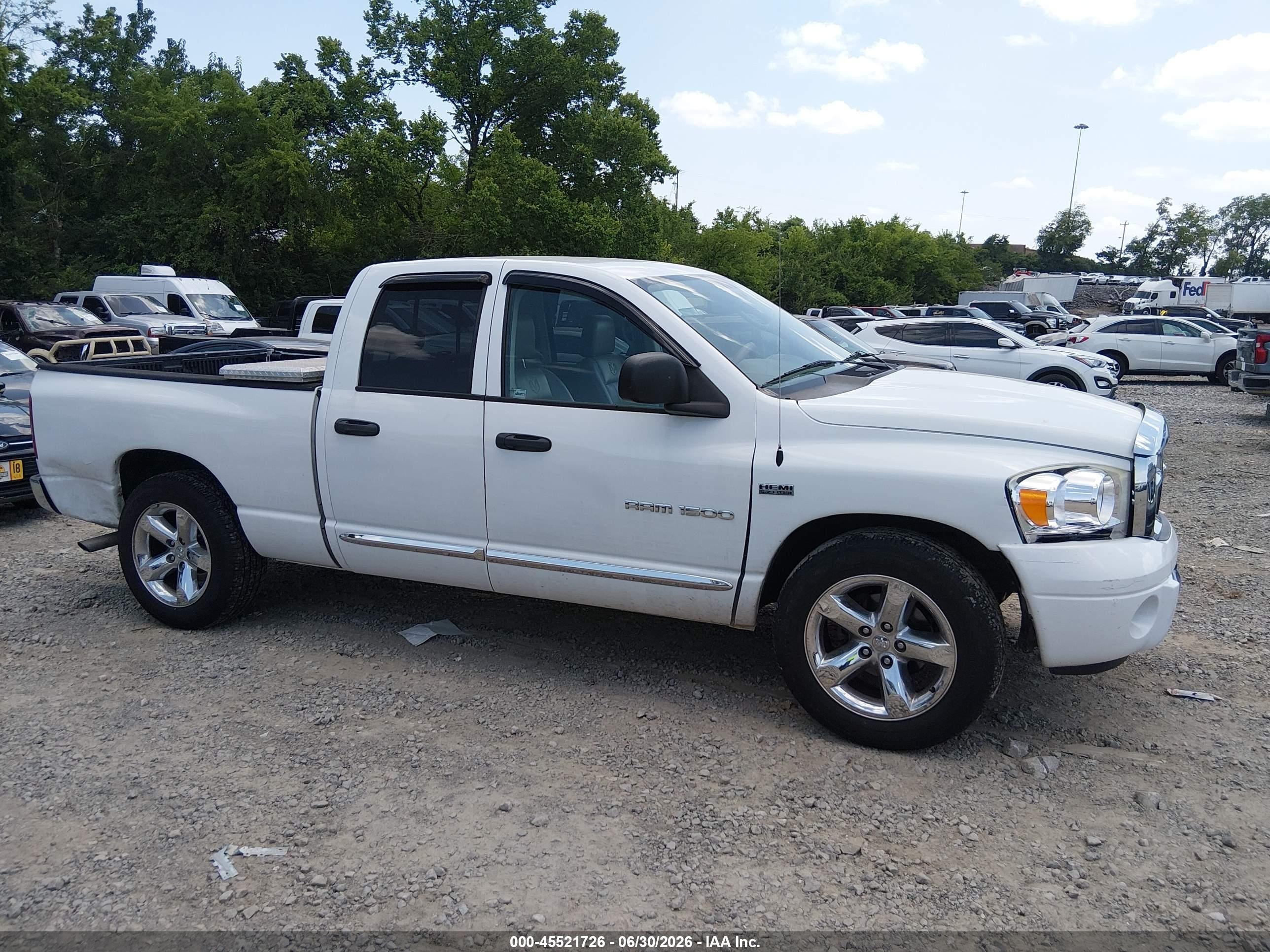 2006 Dodge Ram 1500 Laramie White vin: 1D7HA182X6J106878
