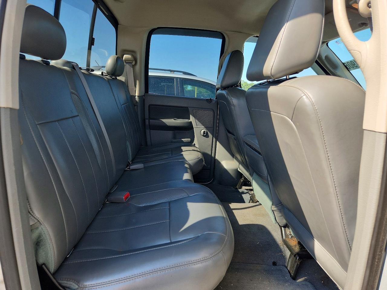 2006 Dodge Ram 1500 St Silver vin: 1D7HA182X6S649514