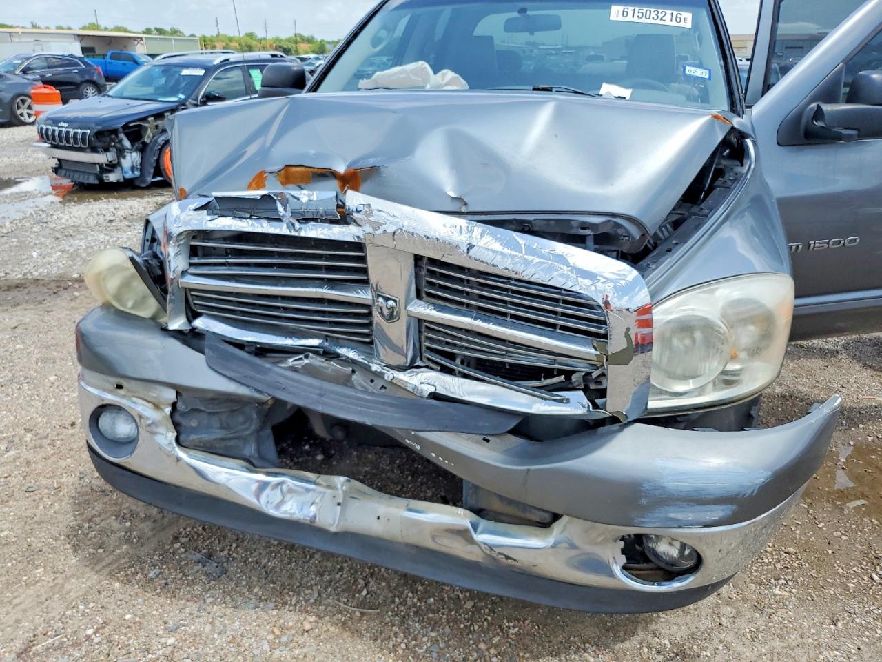 2007 Dodge Ram 1500 St Silver vin: 1D7HA182X7J570626