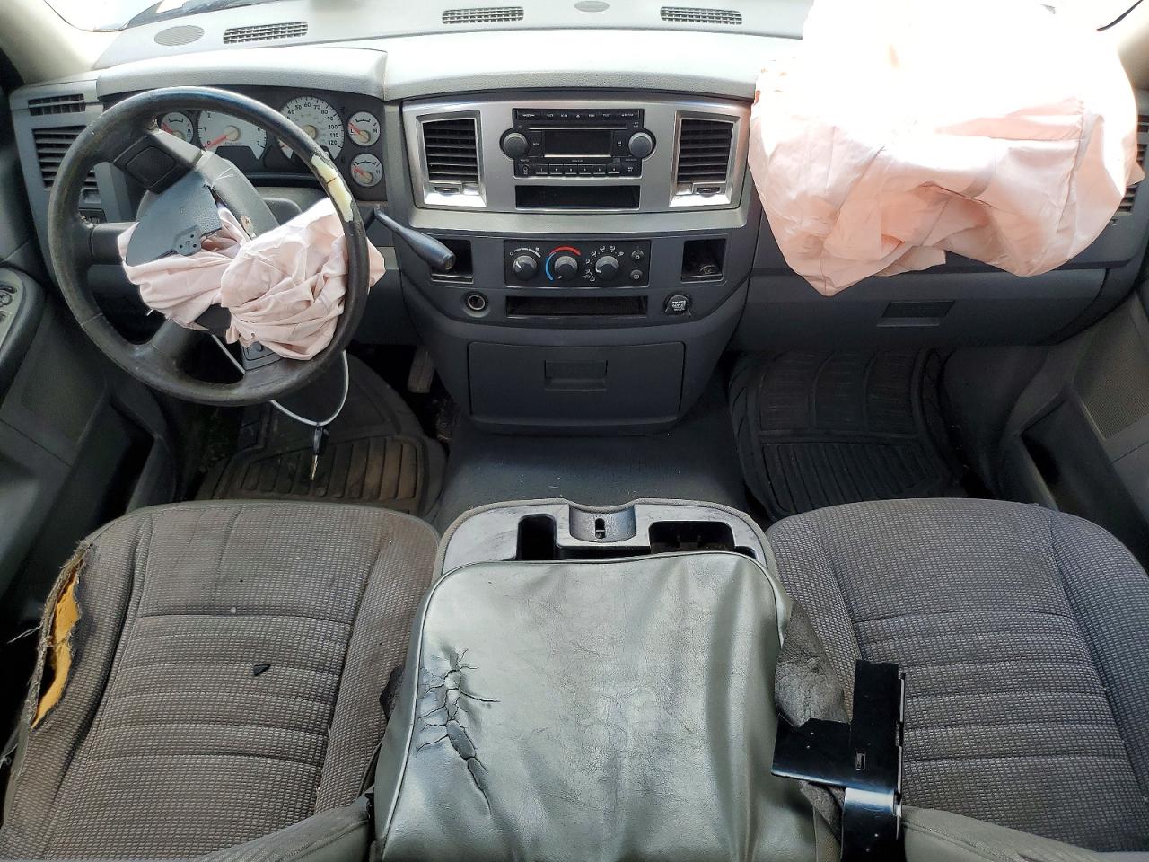 2007 Dodge Ram 1500 St Silver vin: 1D7HA182X7J570626