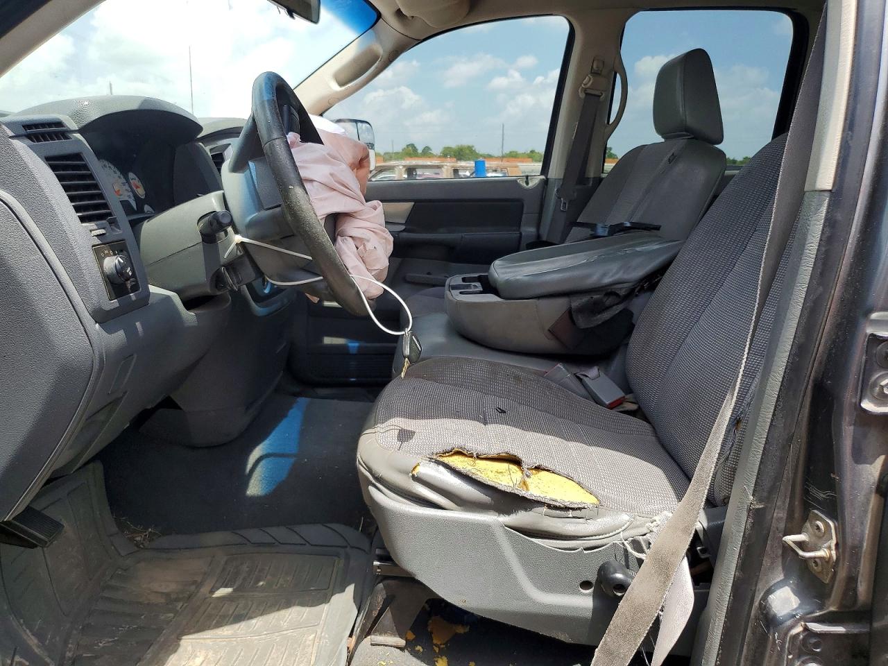 2007 Dodge Ram 1500 St Silver vin: 1D7HA182X7J570626
