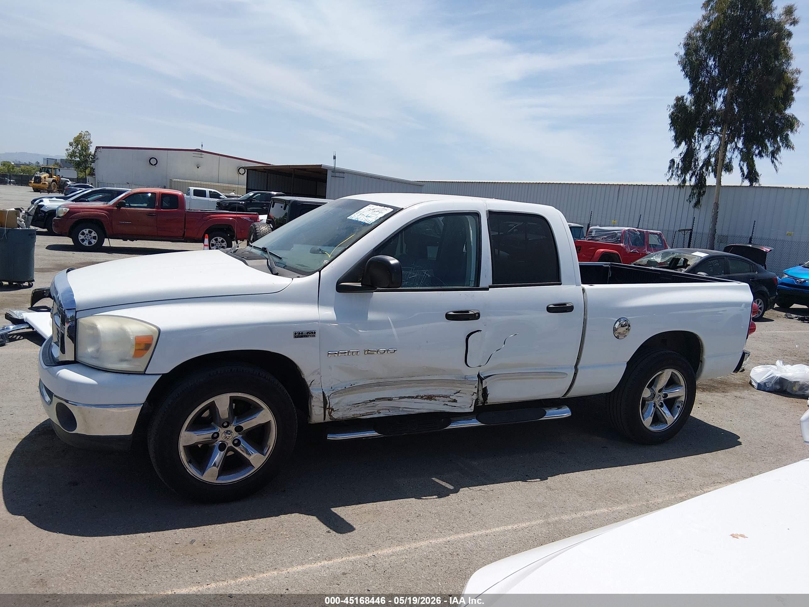 2007 Dodge Ram 1500 Slt White vin: 1D7HA182X7S132537