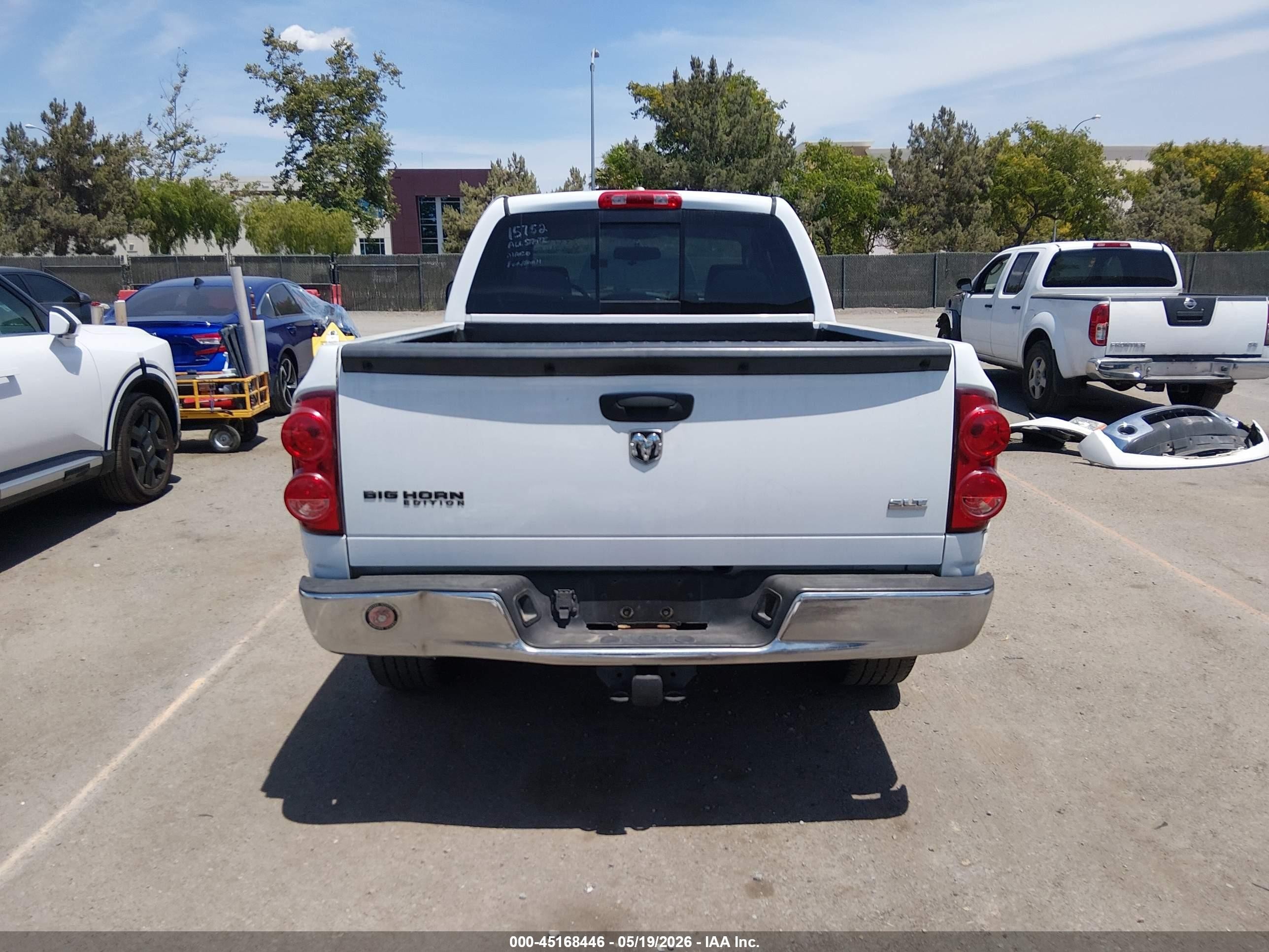 2007 Dodge Ram 1500 Slt White vin: 1D7HA182X7S132537