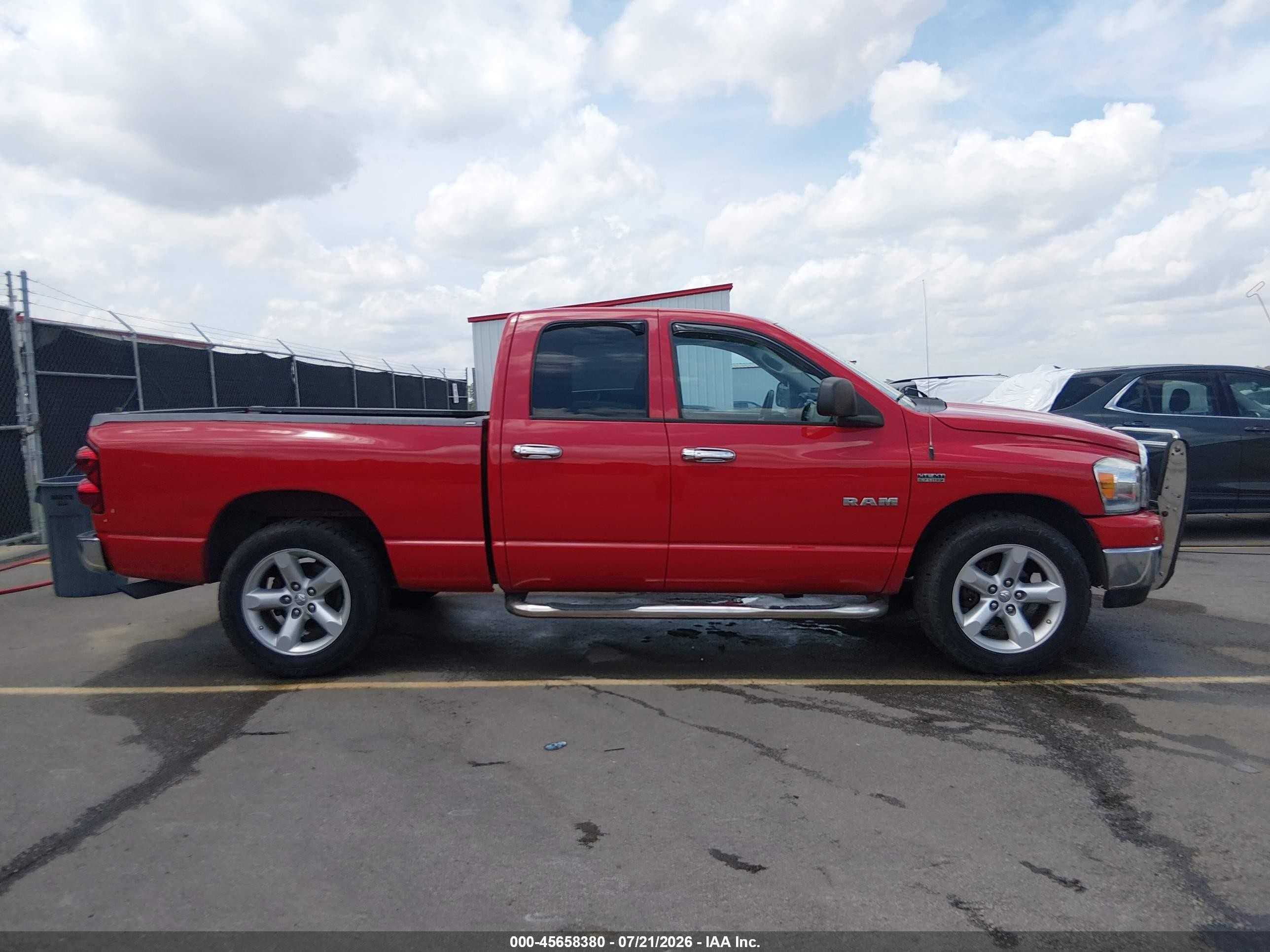 2008 Dodge Ram 1500 Slt Red vin: 1D7HA182X8S612000