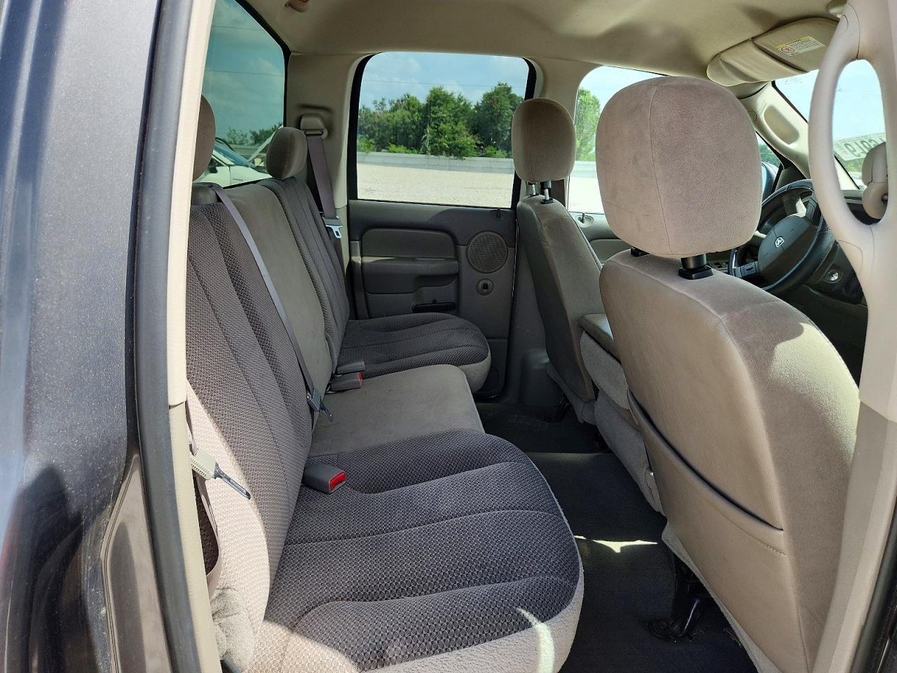 2004 Dodge Ram 1500 St Gray vin: 1D7HA18D04J124059