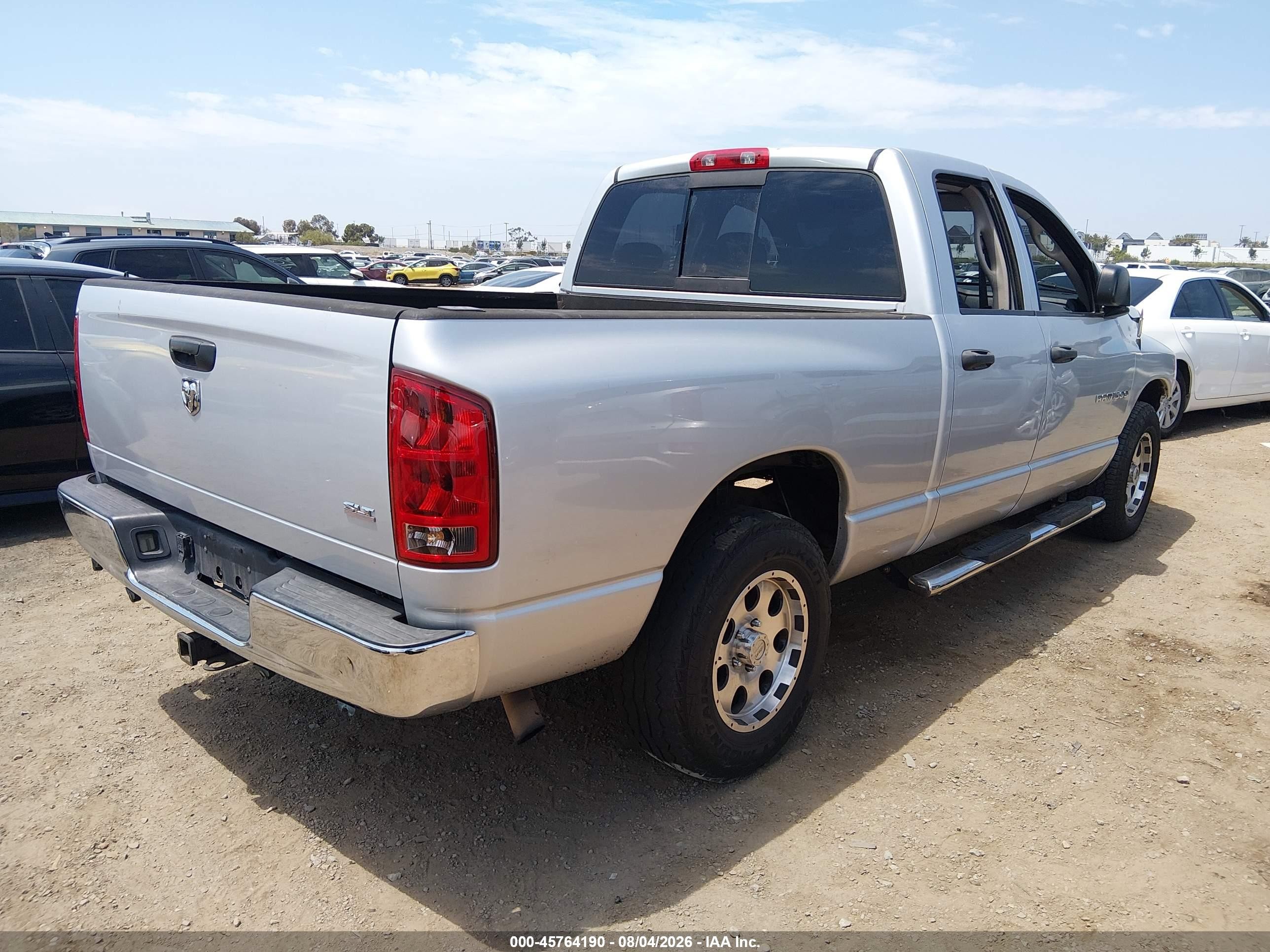 2005 Dodge Ram 1500 Slt/laramie Серебряный vin: 1D7HA18D05S272210