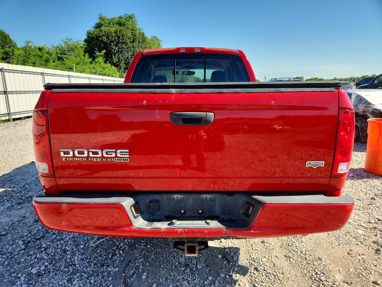 2003 Dodge Ram 1500 St Red vin: 1D7HA18D23S377151