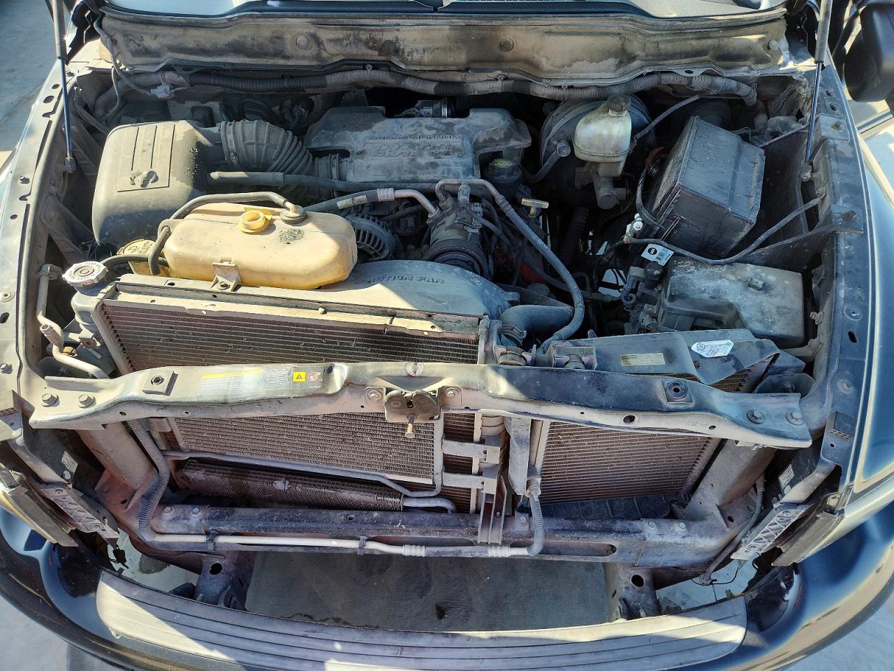 2004 Dodge Ram 1500 Черный vin: 1D7HA18D24J151084