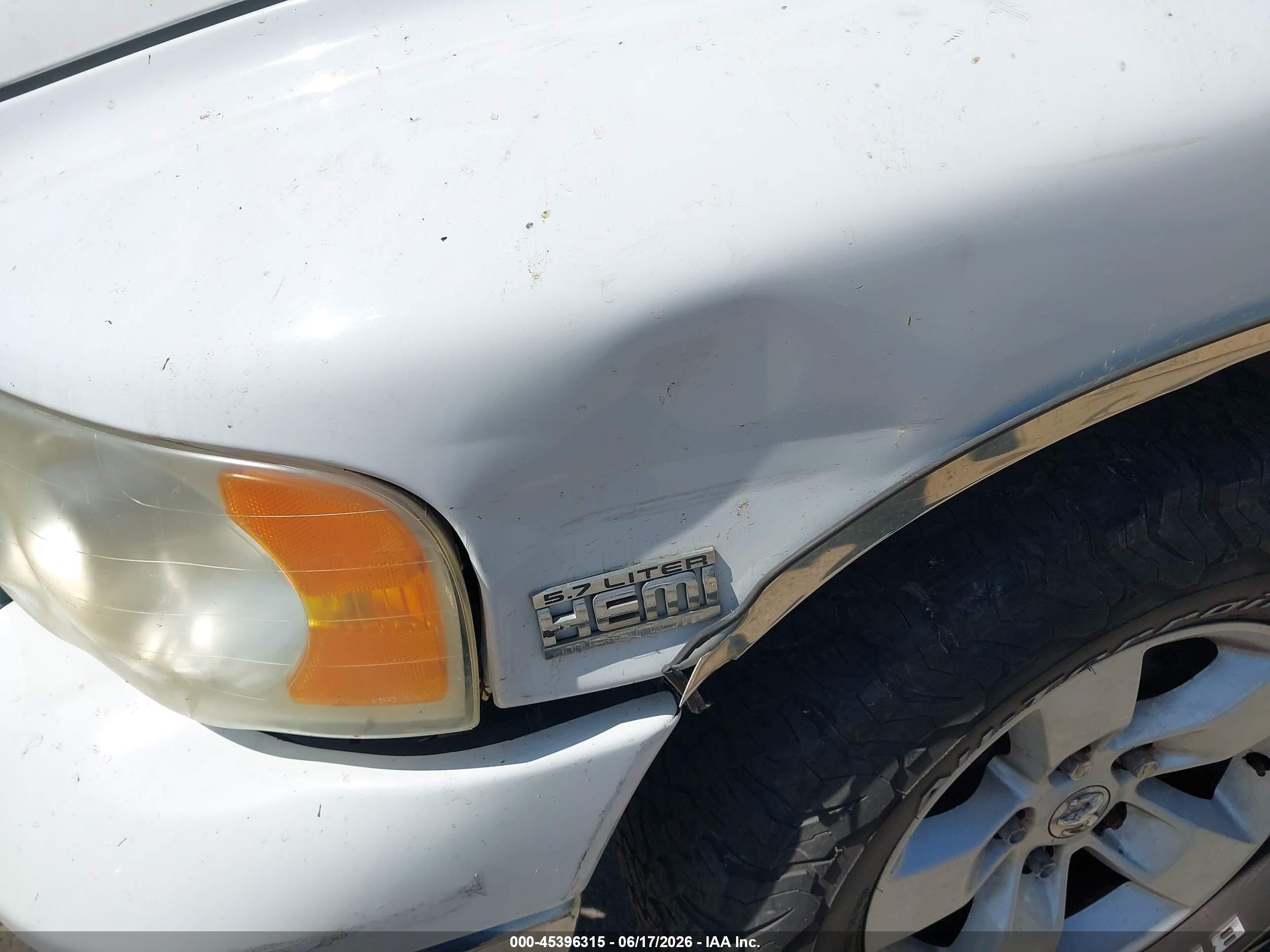 2003 Dodge Ram 1500 Slt/laramie/st White vin: 1D7HA18D33S354221