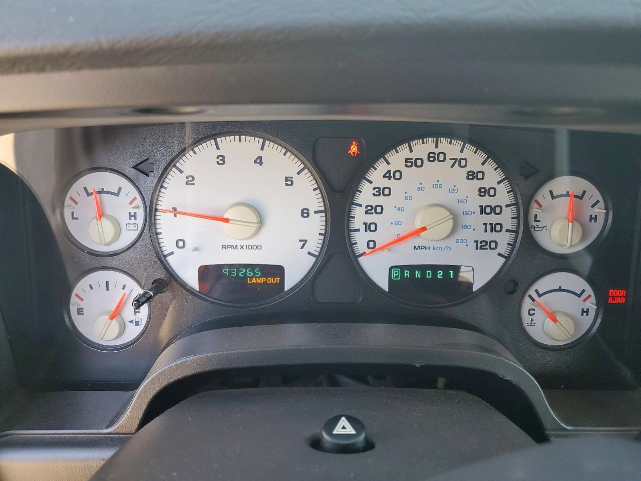 2005 Dodge Ram 1500 St Silver vin: 1D7HA18D35S147430