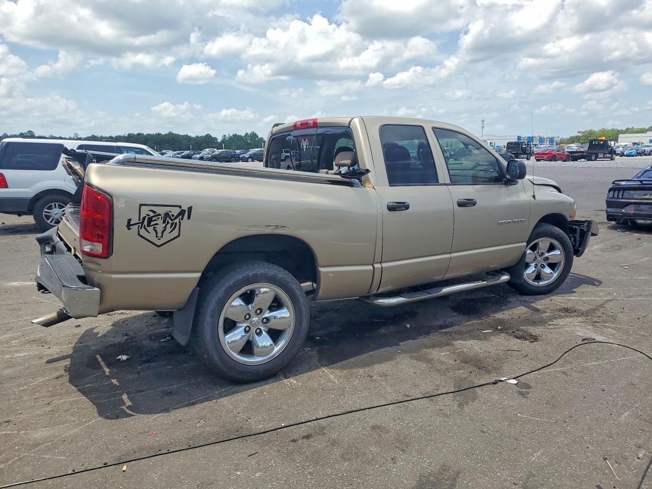 2005 Dodge Ram 1500 St Бежевый vin: 1D7HA18D35S239413