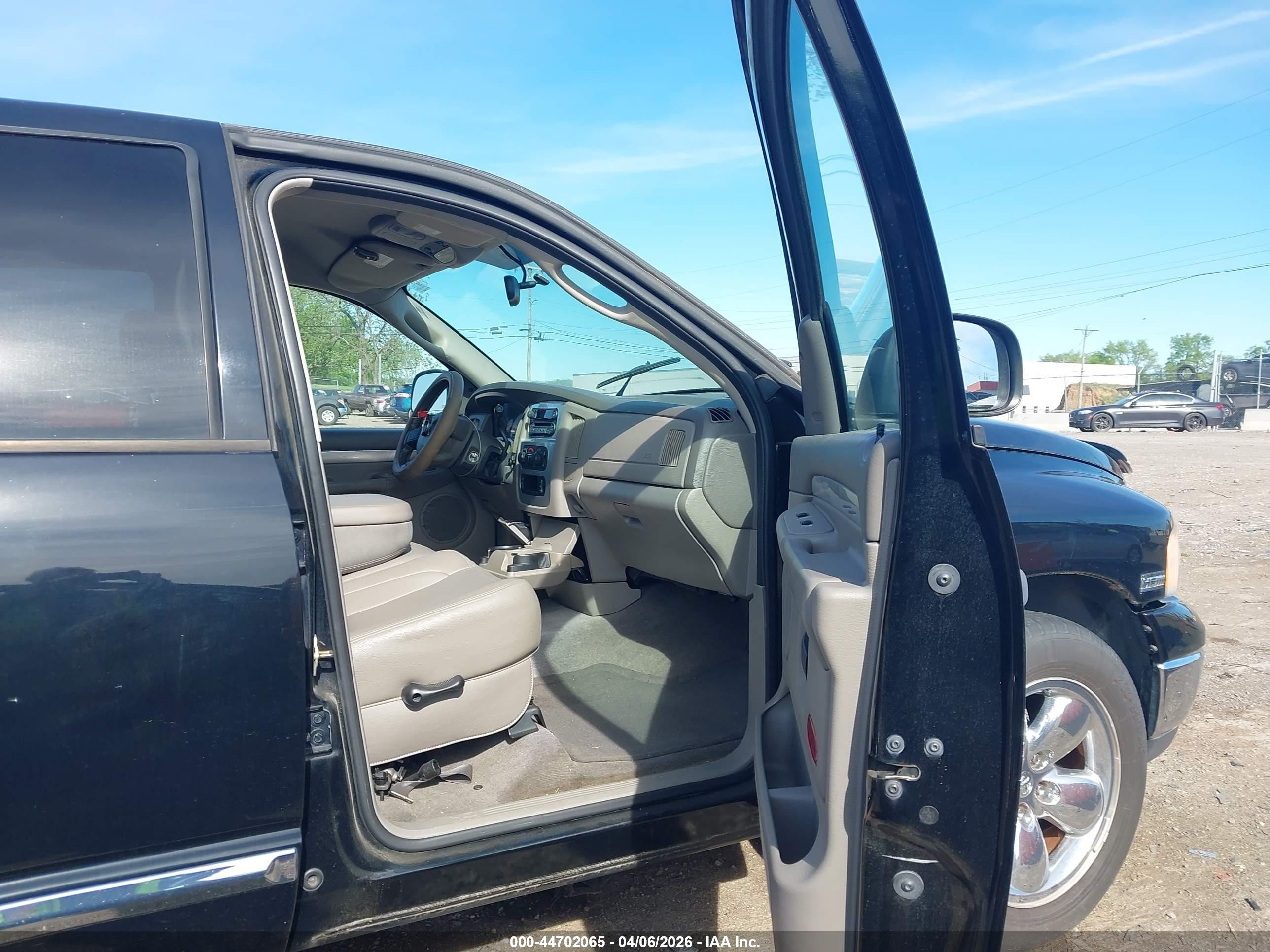 2005 Dodge Ram 1500 Slt/laramie Black vin: 1D7HA18D35S278079
