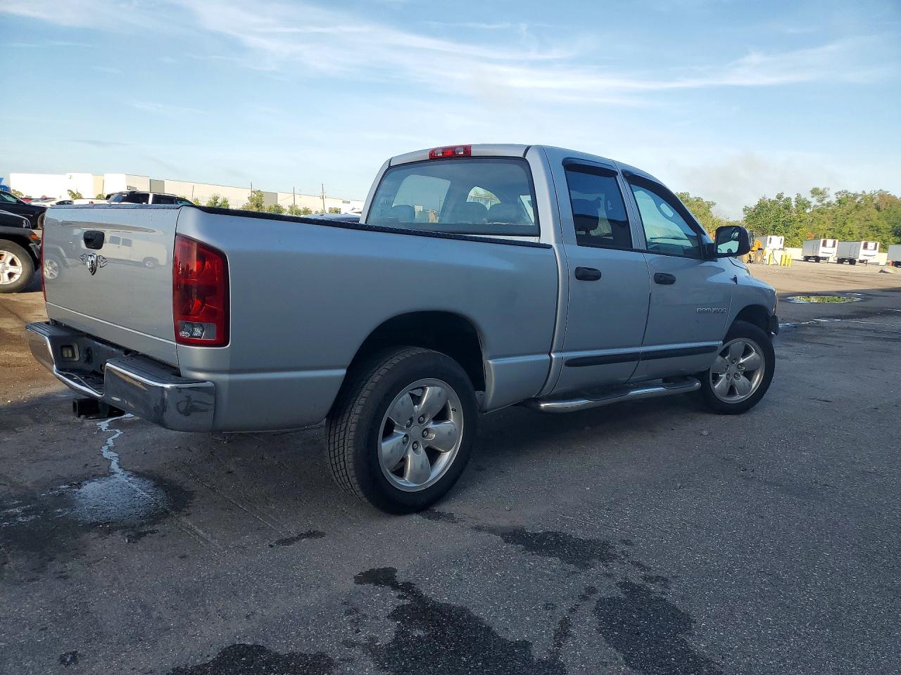 2005 Dodge Ram 1500 St Silver vin: 1D7HA18D45J563458