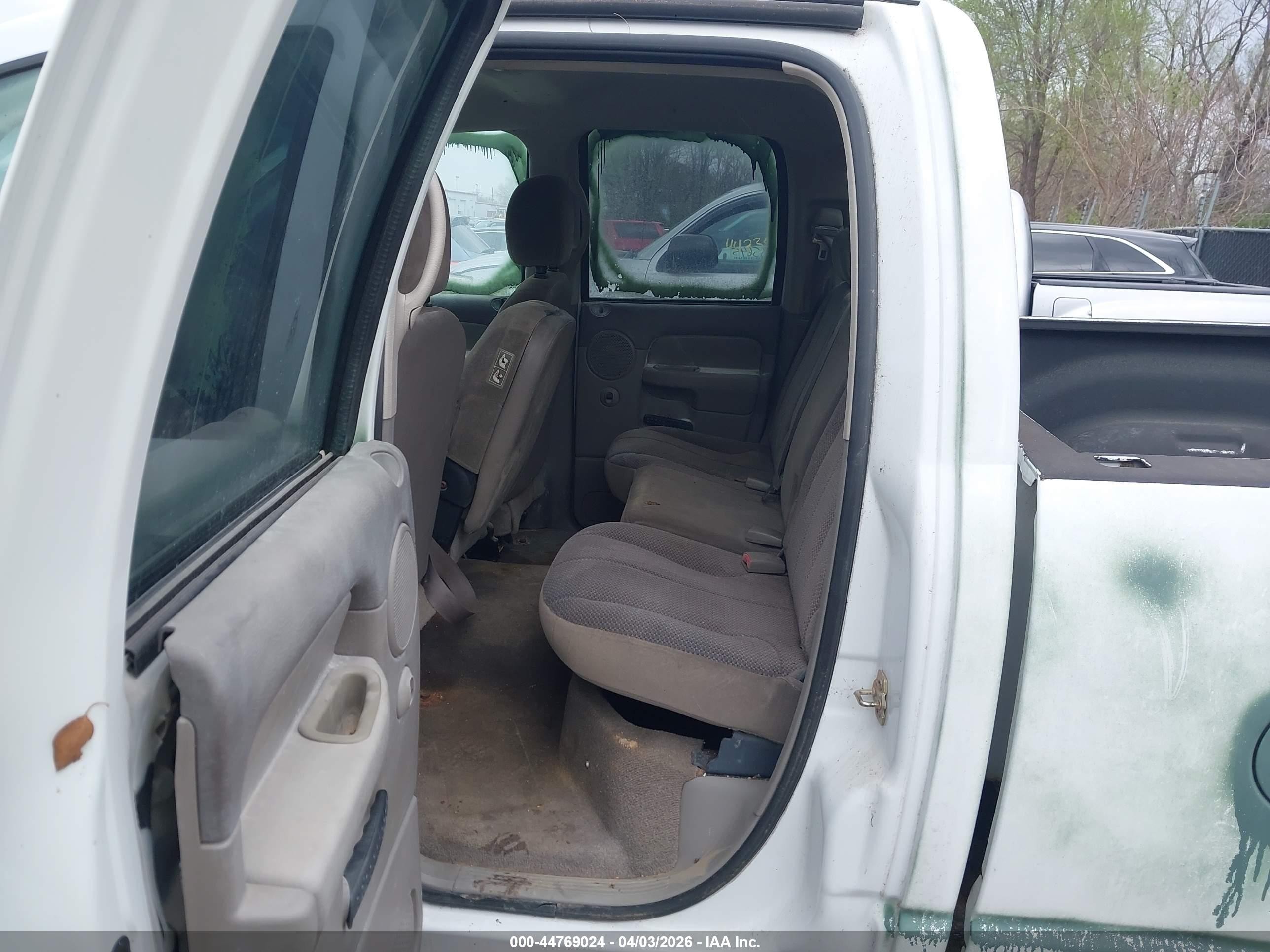 2005 Dodge Ram 1500 Slt/laramie White vin: 1D7HA18D45S112122