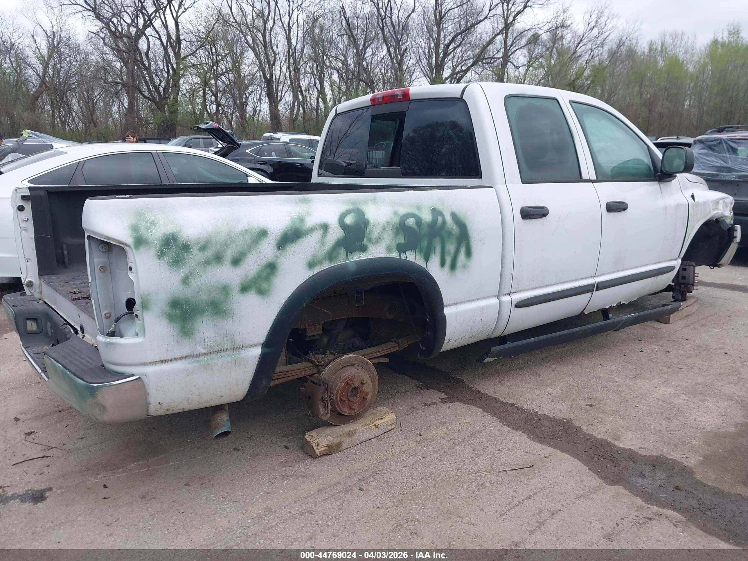 2005 Dodge Ram 1500 Slt/laramie White vin: 1D7HA18D45S112122