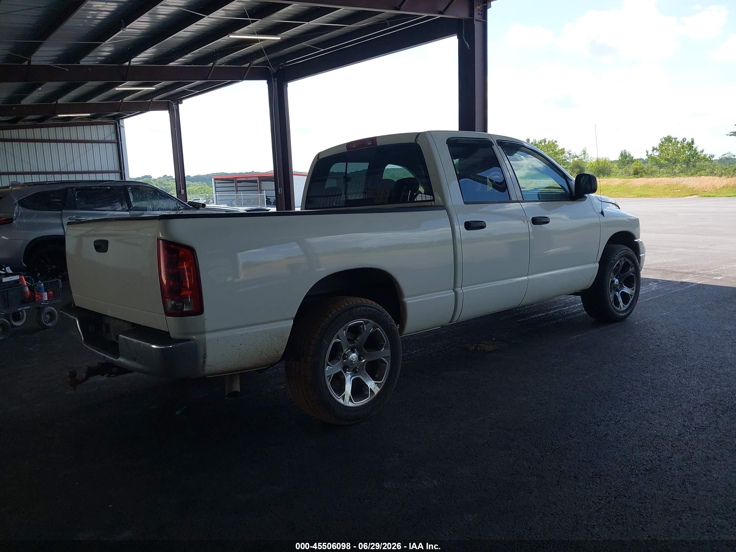 2005 Dodge Ram 1500 Slt/laramie Белый vin: 1D7HA18D45S311669