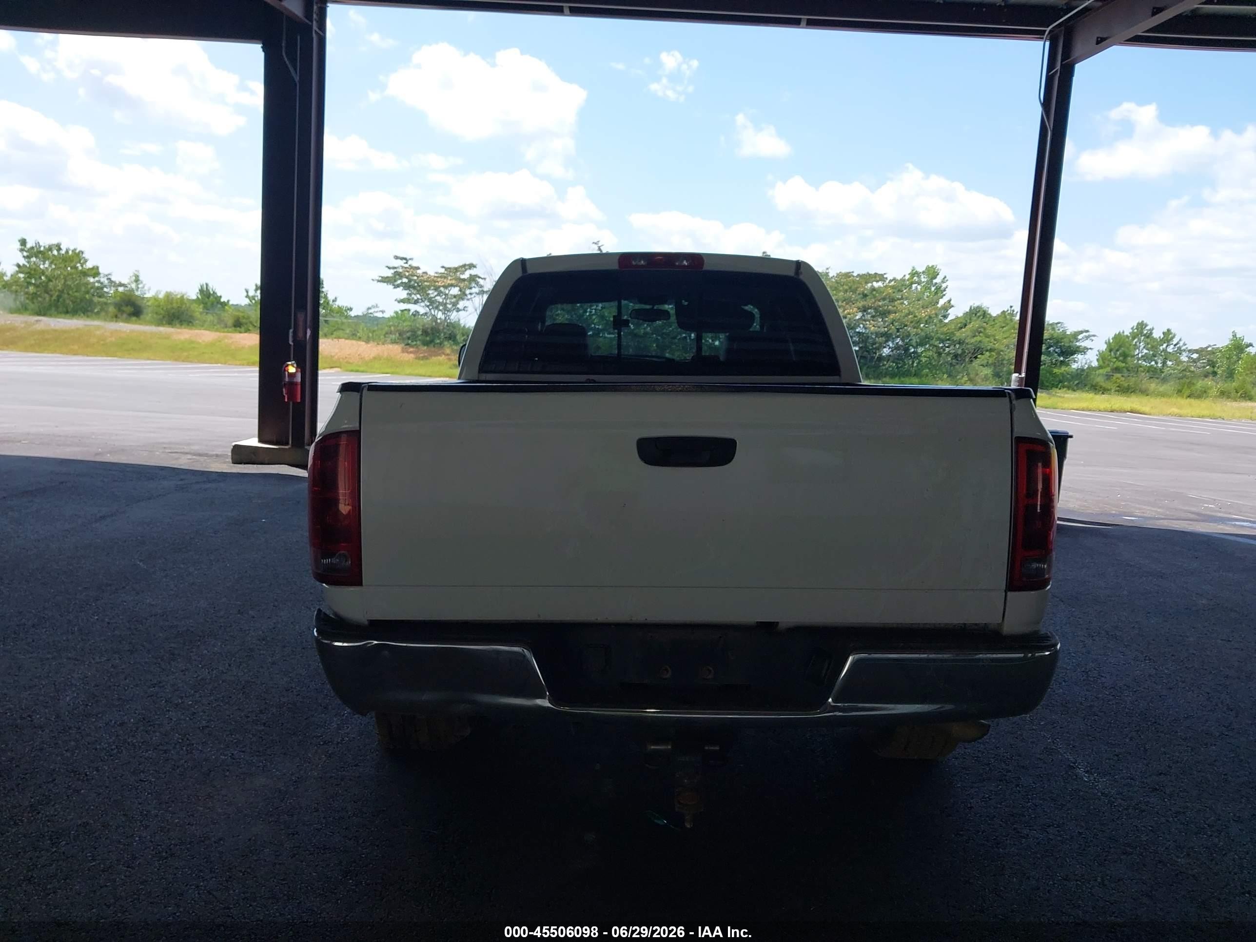 2005 Dodge Ram 1500 Slt/laramie Белый vin: 1D7HA18D45S311669