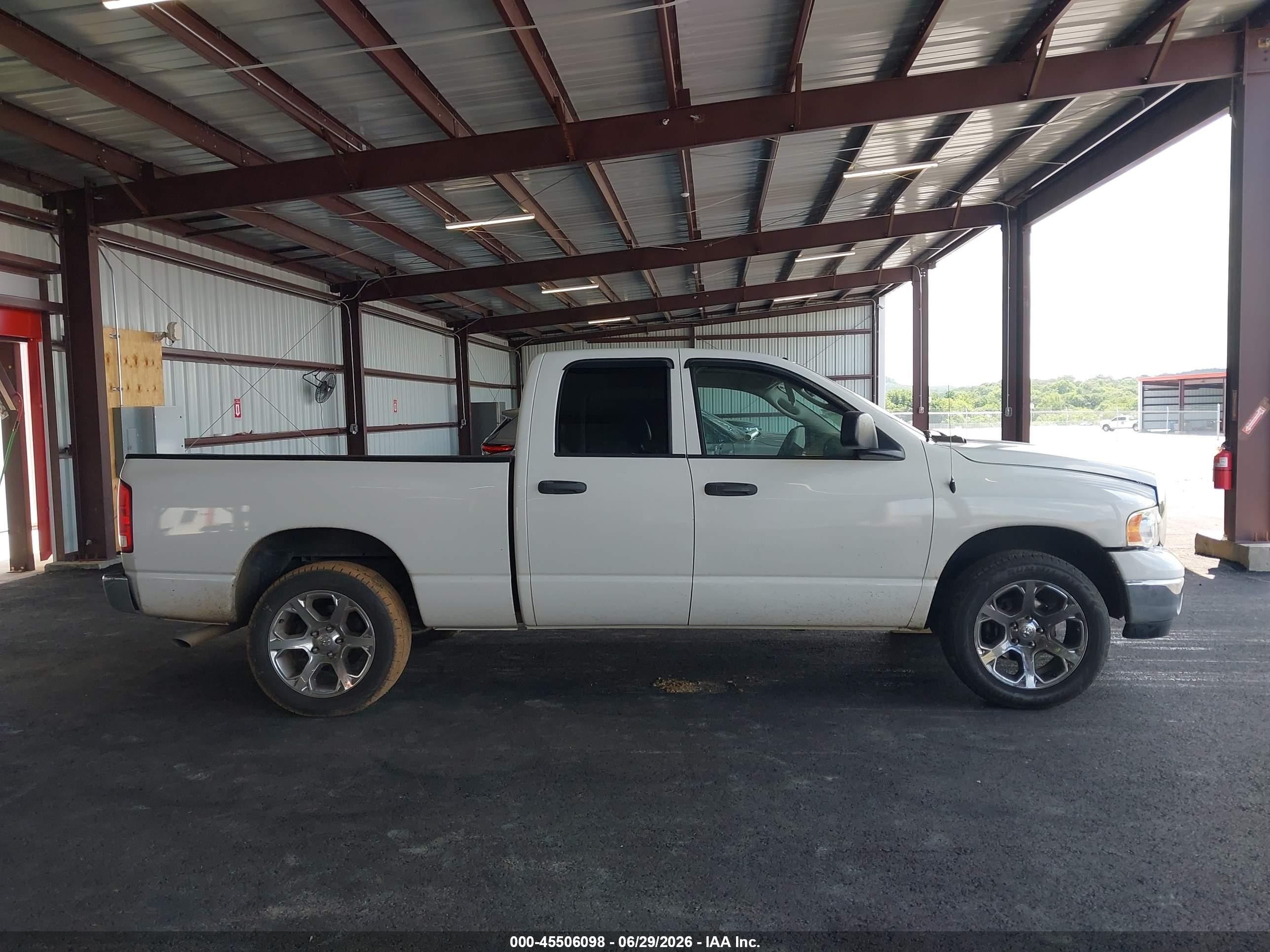 2005 Dodge Ram 1500 Slt/laramie Белый vin: 1D7HA18D45S311669