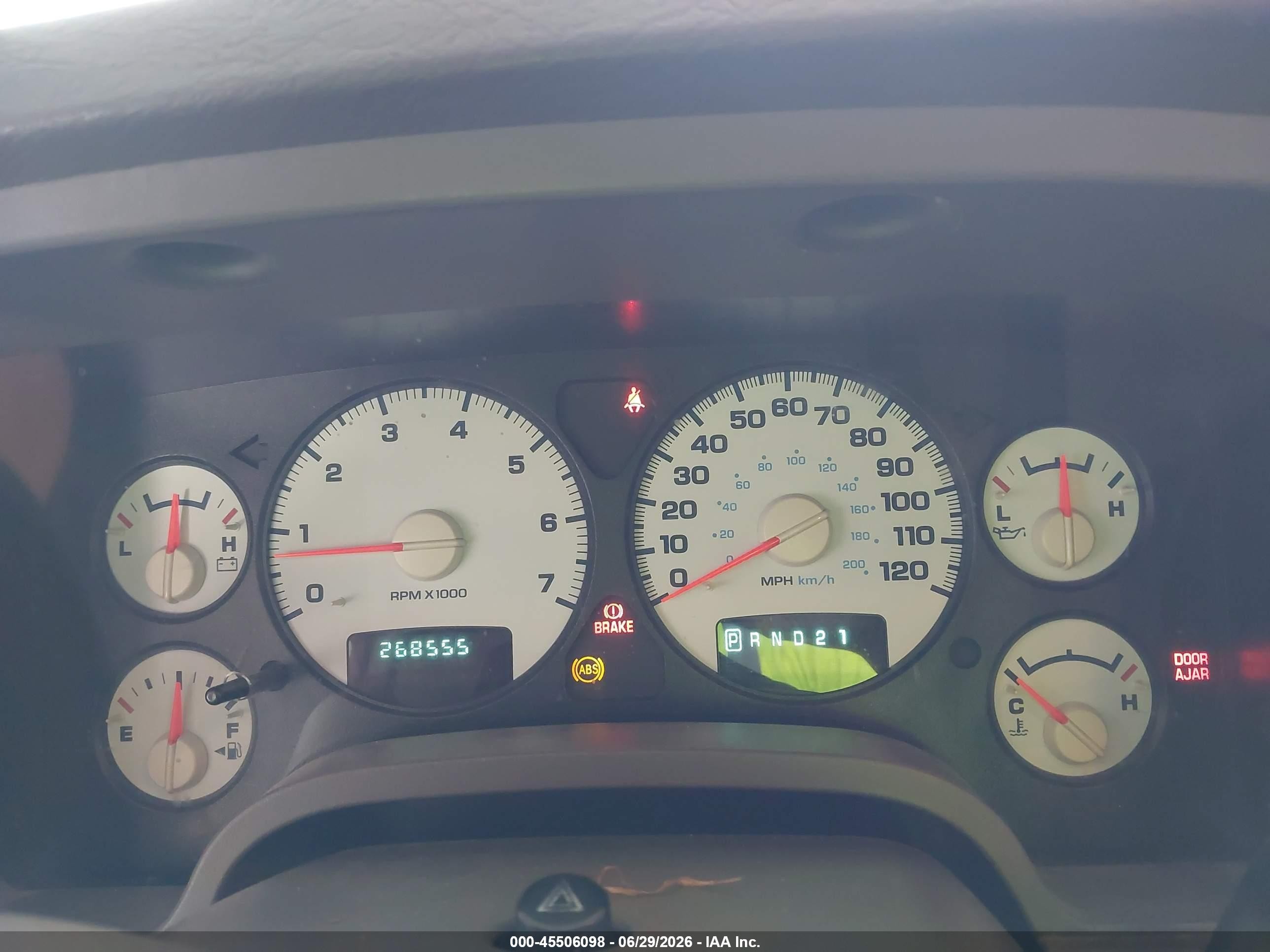 2005 Dodge Ram 1500 Slt/laramie Белый vin: 1D7HA18D45S311669