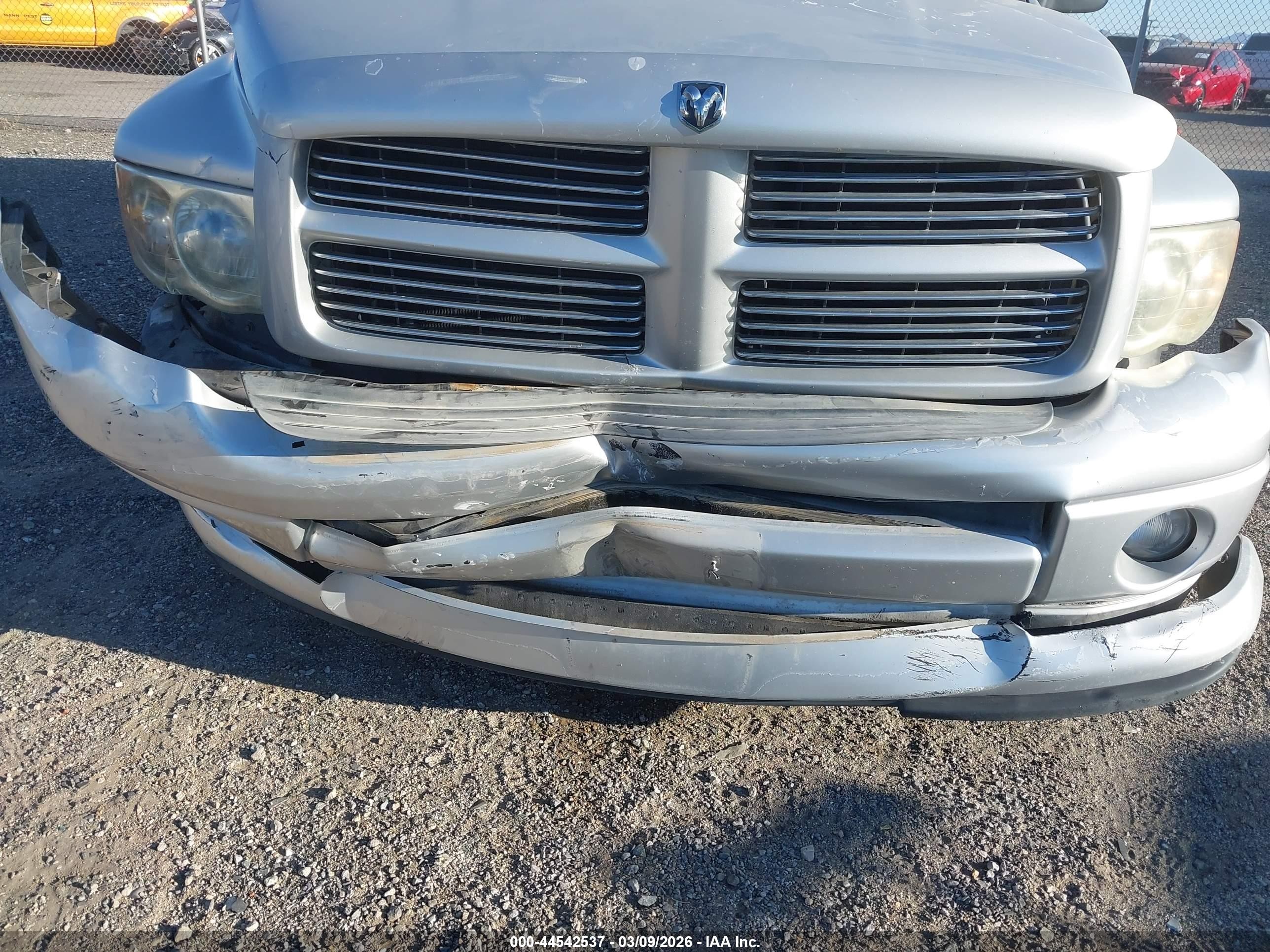 2003 Dodge Ram 1500   Silver vin: 1D7HA18D63S297898