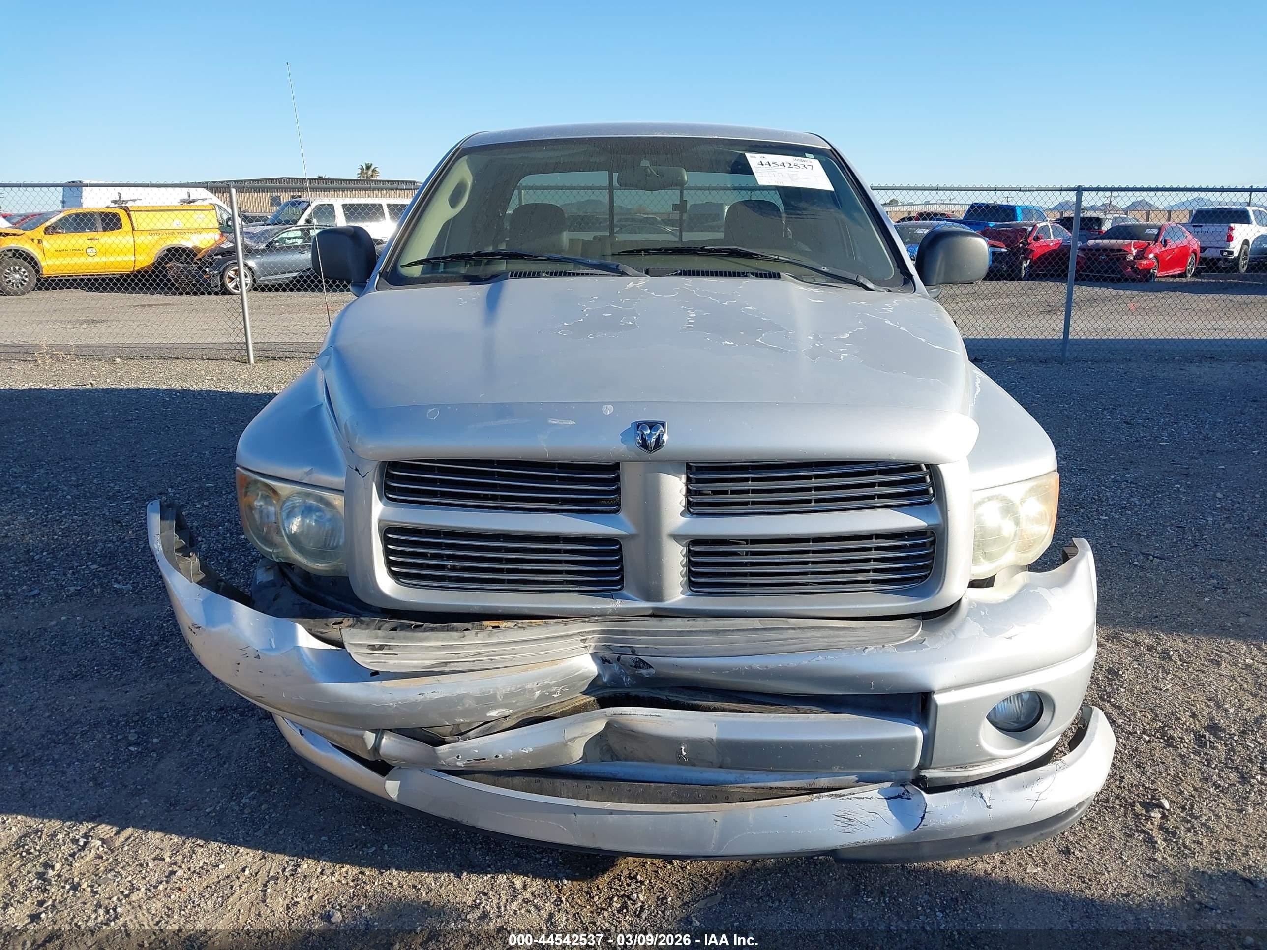 2003 Dodge Ram 1500   Silver vin: 1D7HA18D63S297898