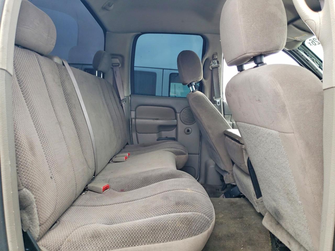 2005 Dodge Ram 1500 St Gray vin: 1D7HA18D65S130525