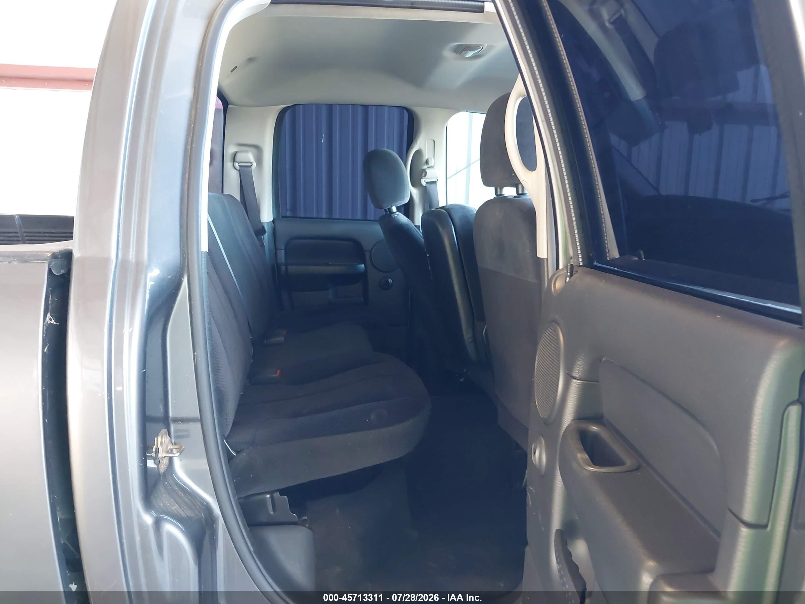 2004 Dodge Ram 1500 Slt/laramie Серый vin: 1D7HA18D74J252802